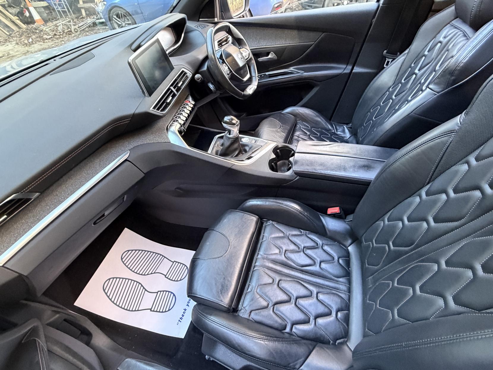 Peugeot 5008 1.2 PureTech GT Line SUV 5dr Petrol Manual Euro 6 (s/s) (130 ps)