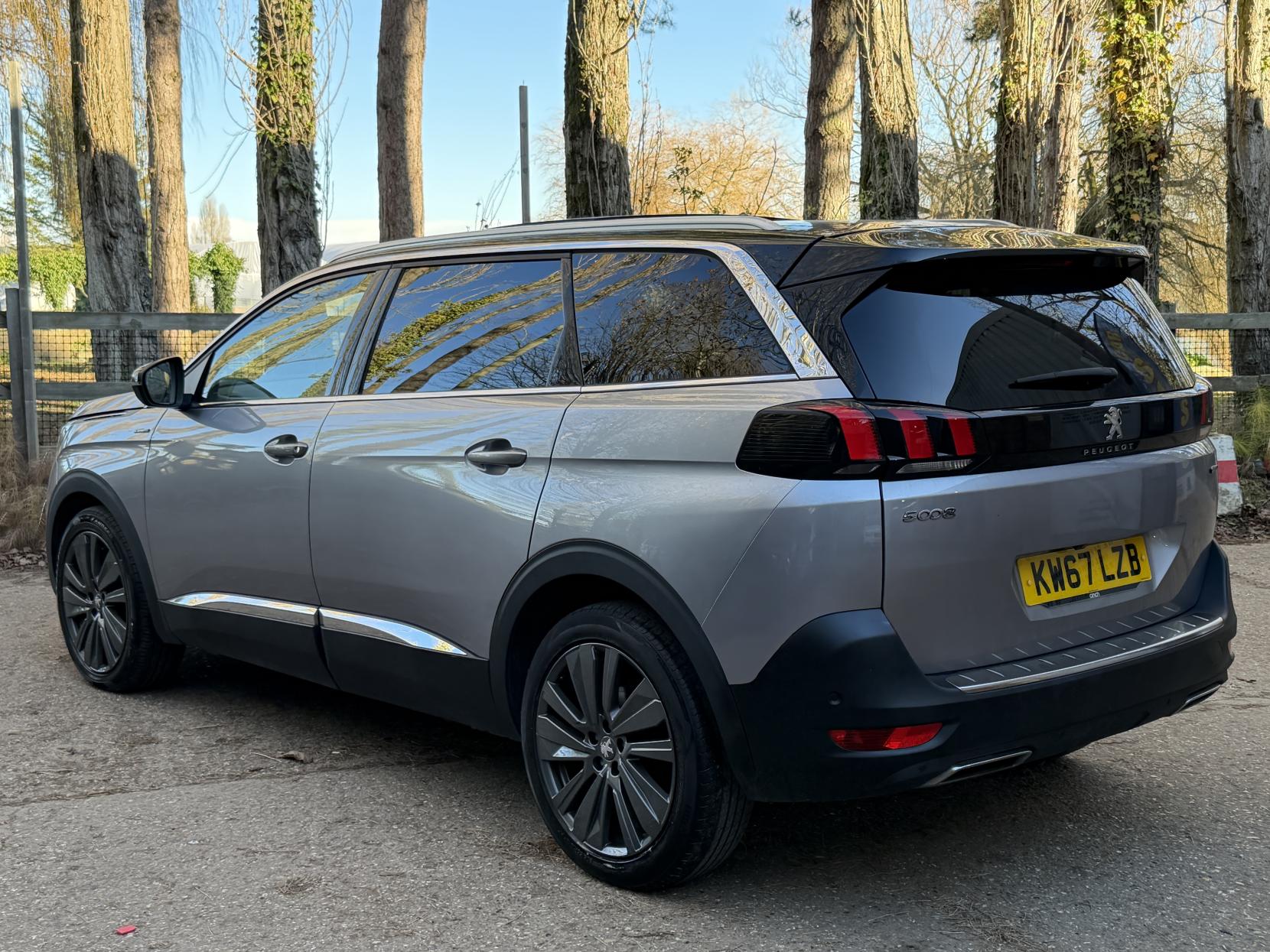 Peugeot 5008 1.2 PureTech GT Line SUV 5dr Petrol Manual Euro 6 (s/s) (130 ps)