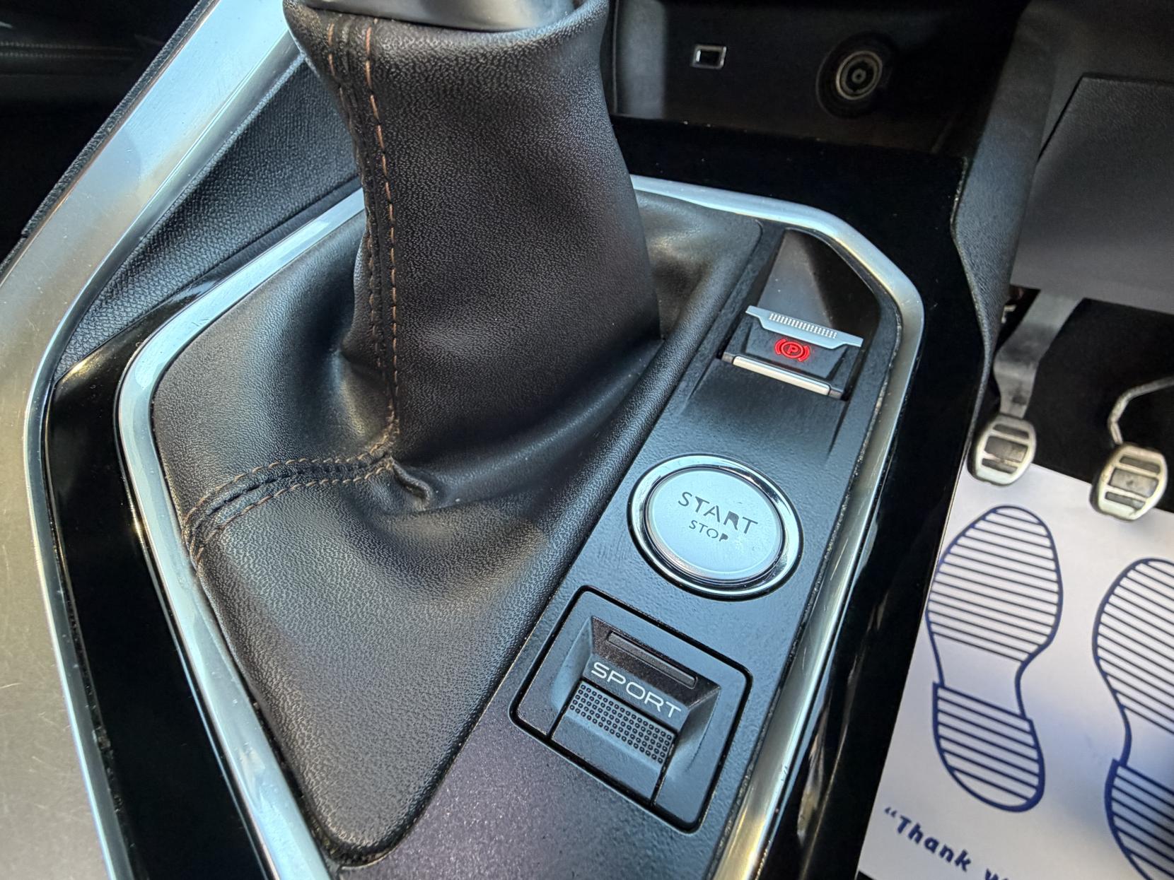 Peugeot 5008 1.2 PureTech GT Line SUV 5dr Petrol Manual Euro 6 (s/s) (130 ps)