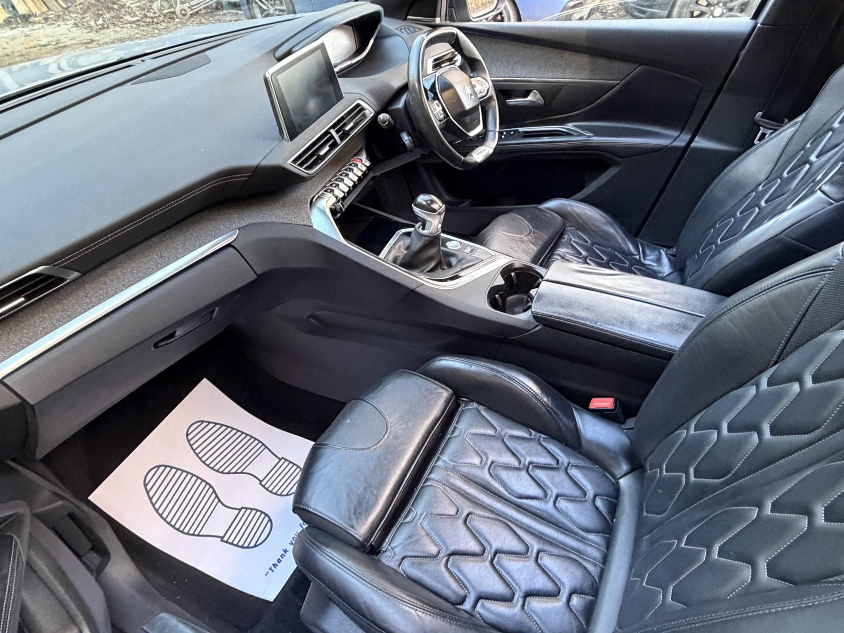 Peugeot 5008 1.2 PureTech GT Line SUV 5dr Petrol Manual Euro 6 (s/s) (130 ps)