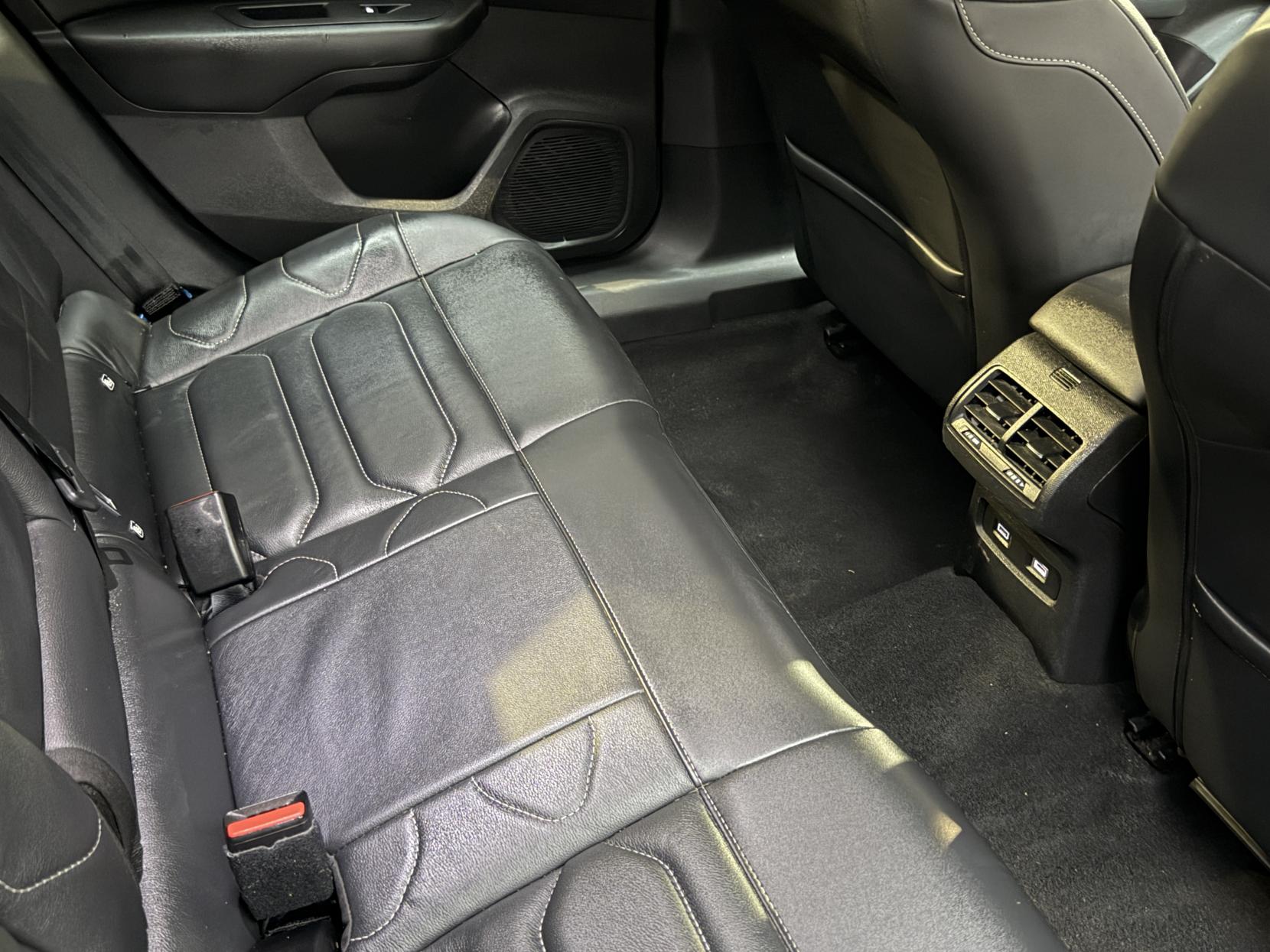 Citroen C4 1.2 PureTech Shine Plus Hatchback 5dr Petrol EAT8 Euro 6 (s/s) (130 ps)