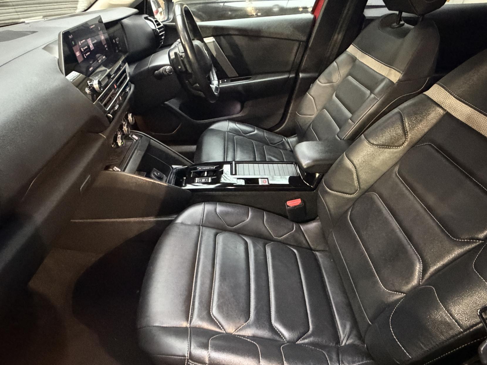 Citroen C4 1.2 PureTech Shine Plus Hatchback 5dr Petrol EAT8 Euro 6 (s/s) (130 ps)