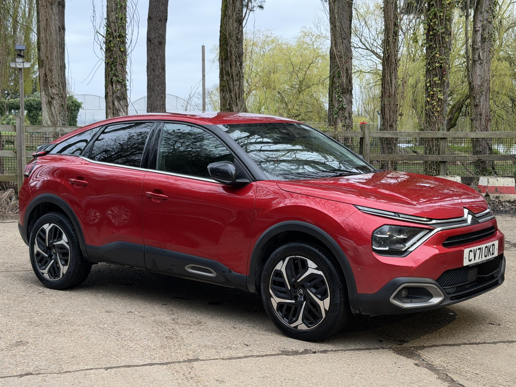 Citroen C4 1.2 PureTech Shine Plus Hatchback 5dr Petrol EAT8 Euro 6 (s/s) (130 ps)