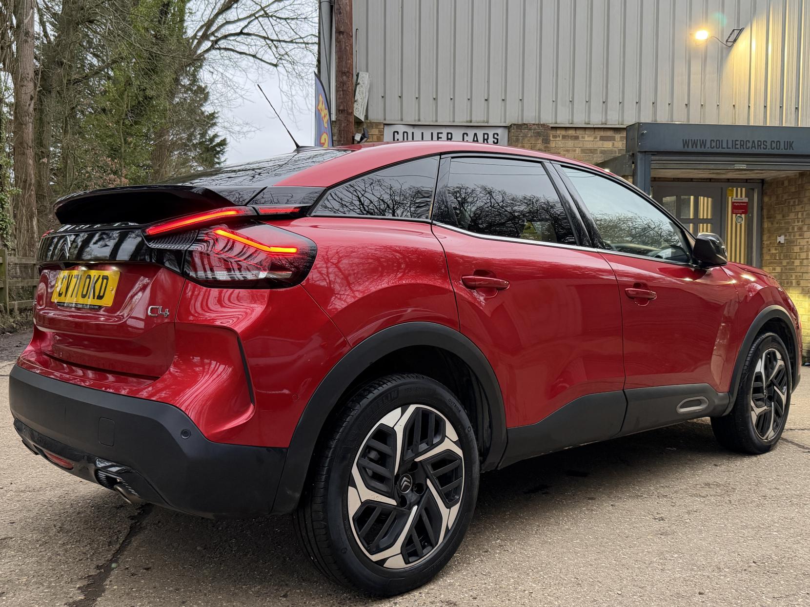 Citroen C4 1.2 PureTech Shine Plus Hatchback 5dr Petrol EAT8 Euro 6 (s/s) (130 ps)