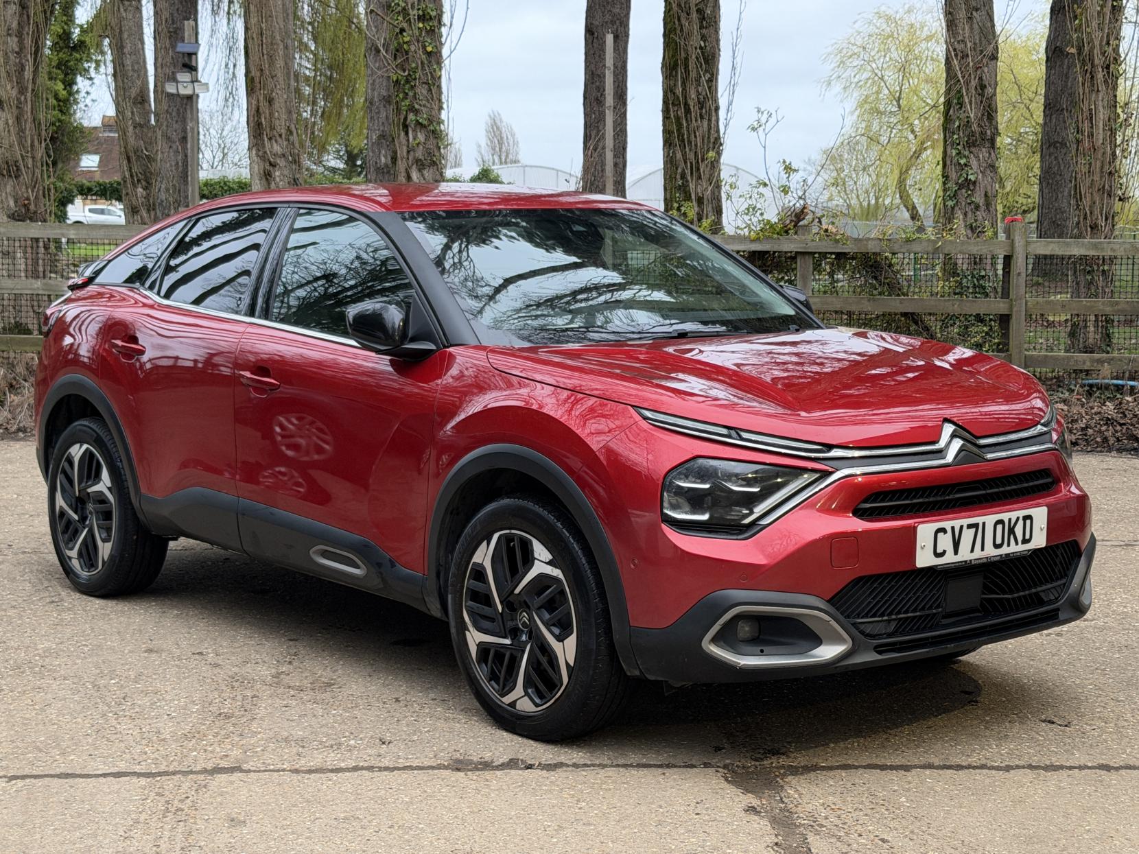 Citroen C4 1.2 PureTech Shine Plus Hatchback 5dr Petrol EAT8 Euro 6 (s/s) (130 ps)