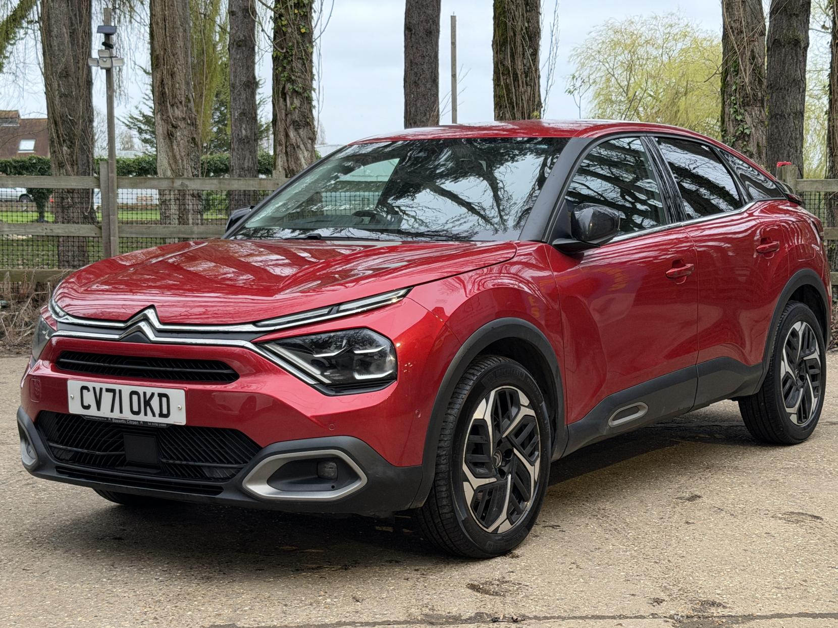 Citroen C4 1.2 PureTech Shine Plus Hatchback 5dr Petrol EAT8 Euro 6 (s/s) (130 ps)