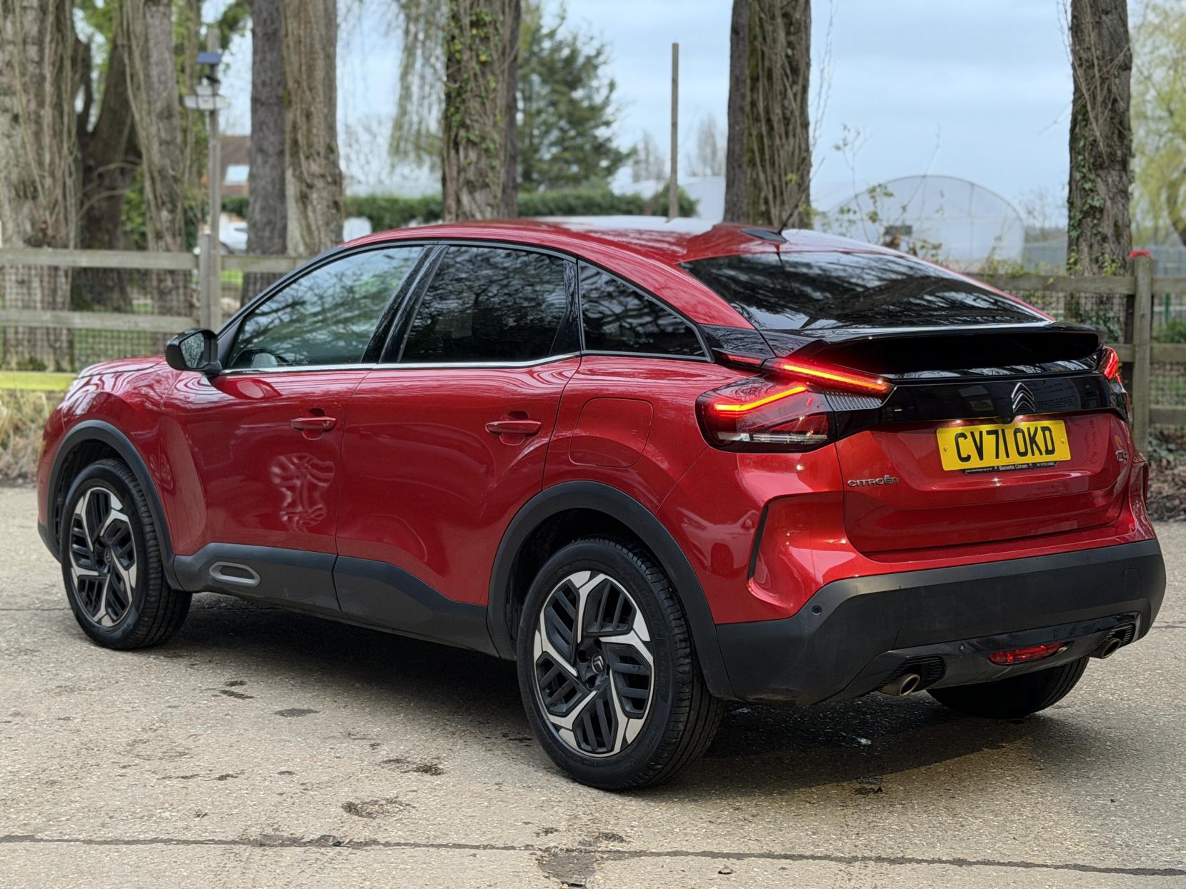 Citroen C4 1.2 PureTech Shine Plus Hatchback 5dr Petrol EAT8 Euro 6 (s/s) (130 ps)