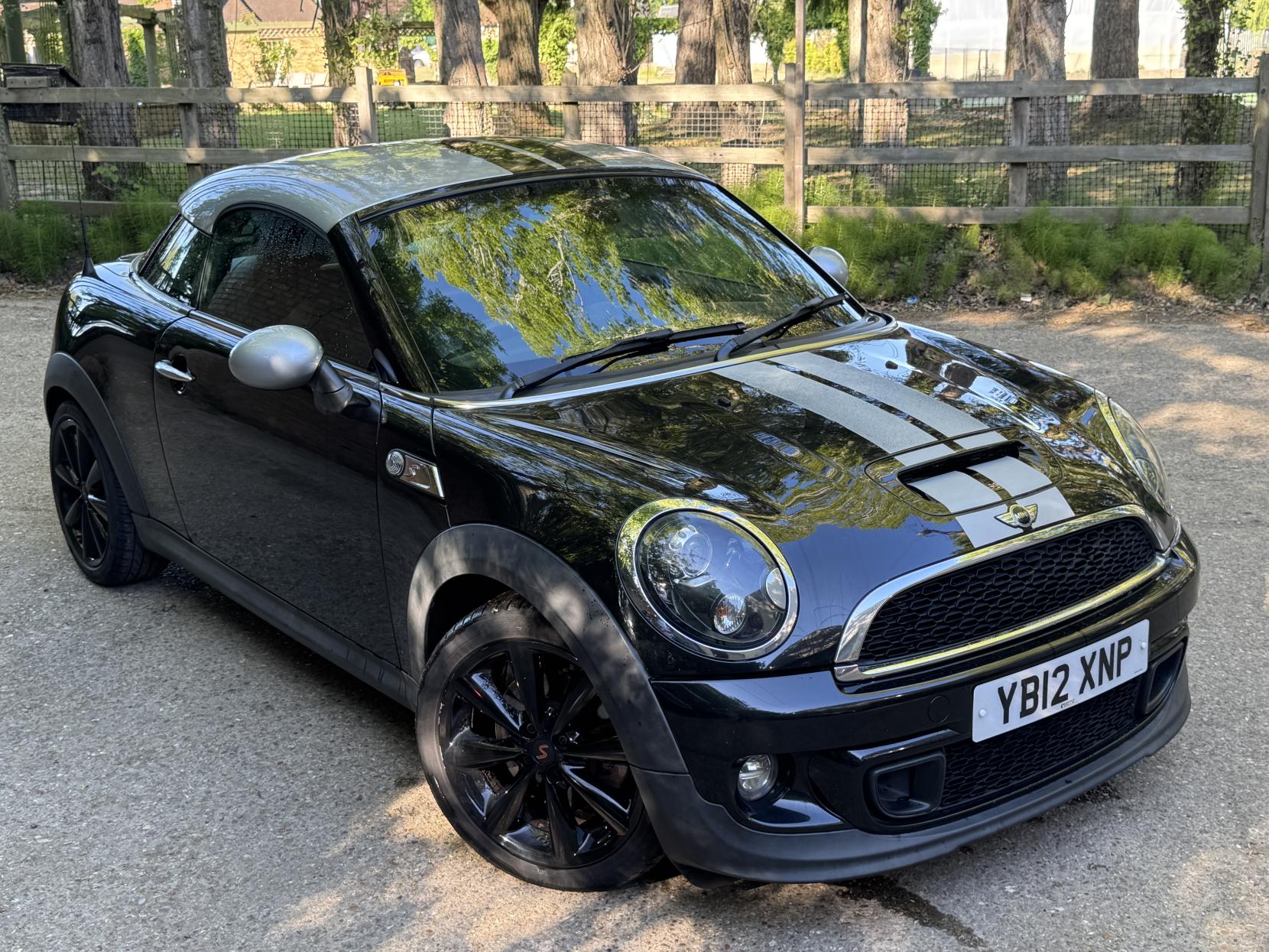MINI Coupe 1.6 Cooper S Coupe 2dr Petrol Manual Euro 5 (s/s) (184 ps)