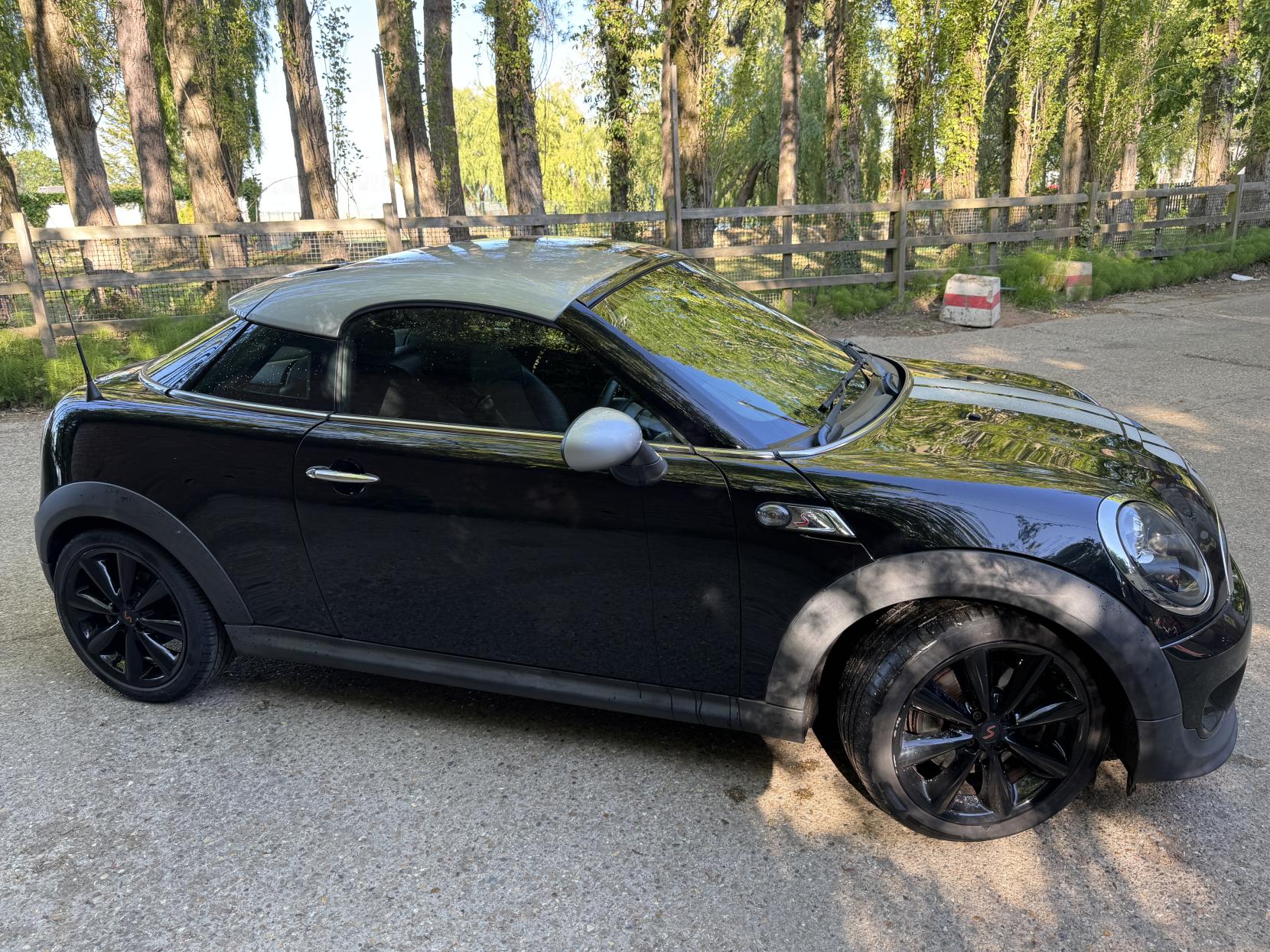 MINI Coupe 1.6 Cooper S Coupe 2dr Petrol Manual Euro 5 (s/s) (184 ps)