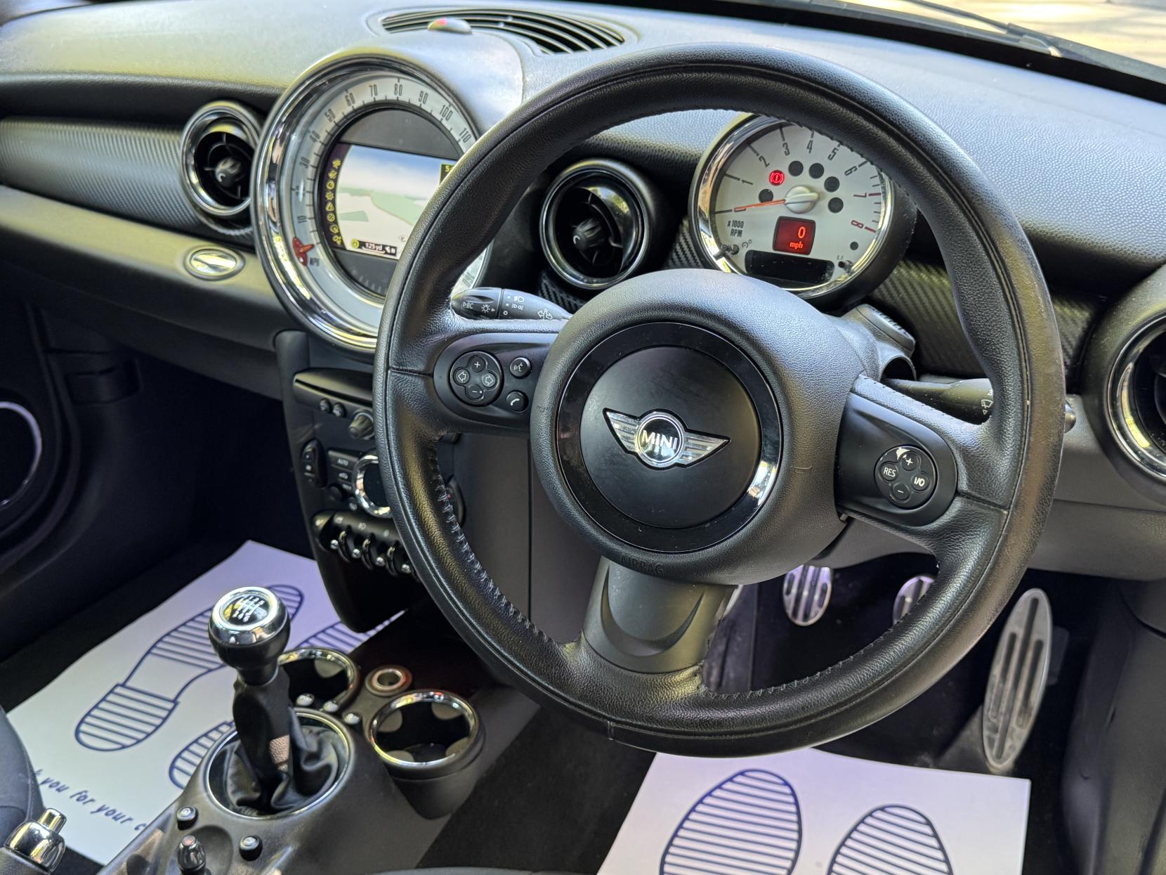 MINI Coupe 1.6 Cooper S Coupe 2dr Petrol Manual Euro 5 (s/s) (184 ps)