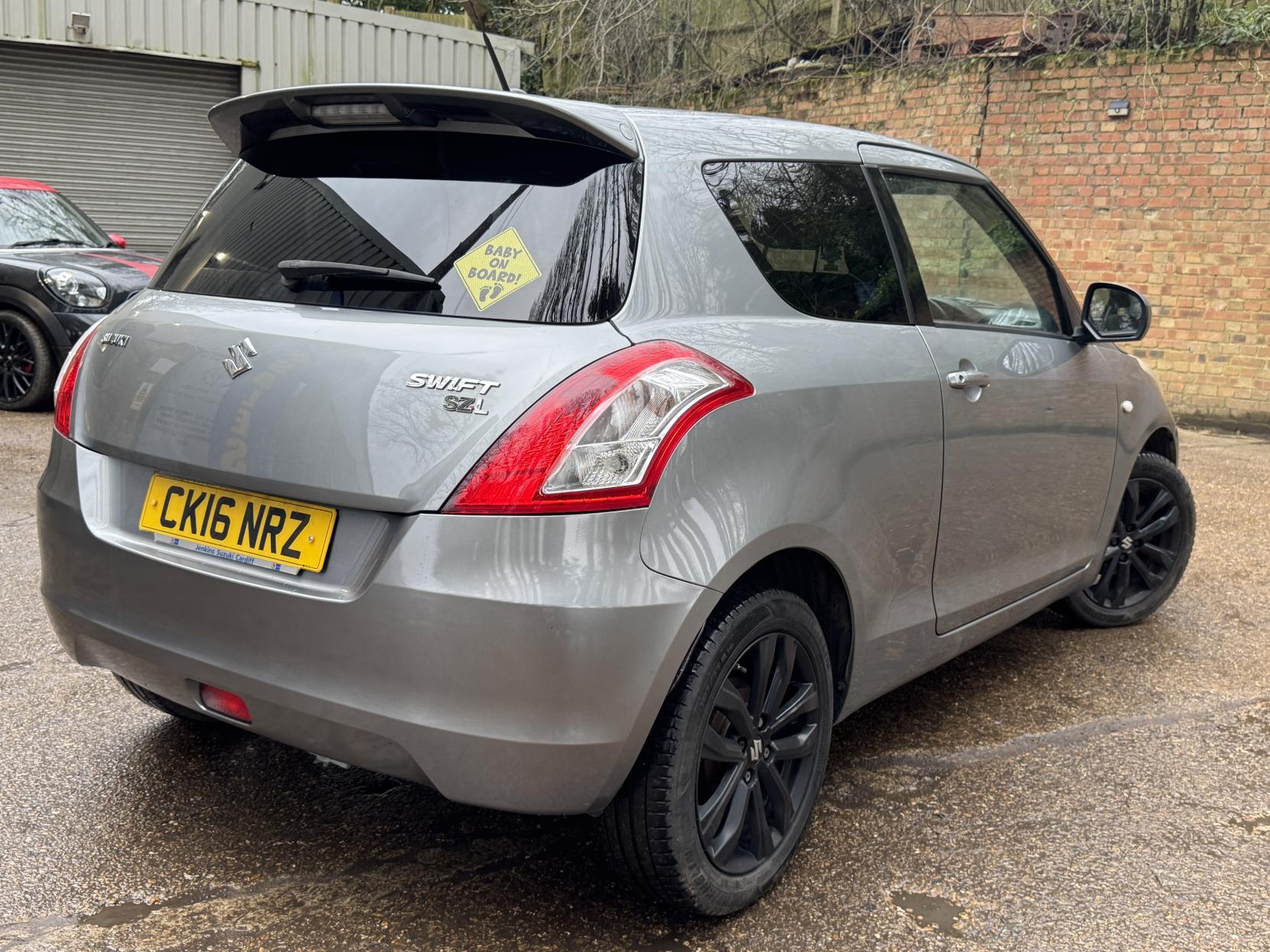 Suzuki Swift 1.2 SZ-L Hatchback 3dr Petrol Manual Euro 6 (94 ps)