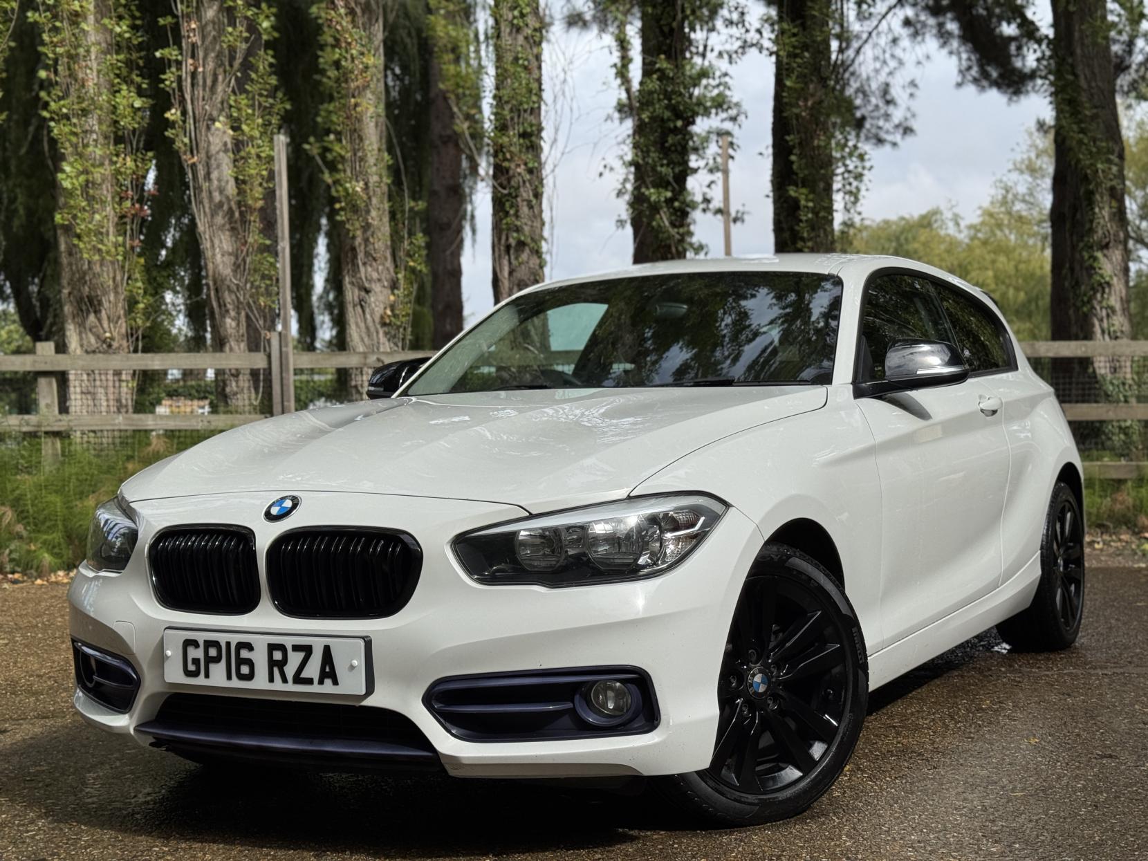 BMW 1 Series 1.5 118i Sport Hatchback 3dr Petrol Manual Euro 6 (s/s) (136 ps)