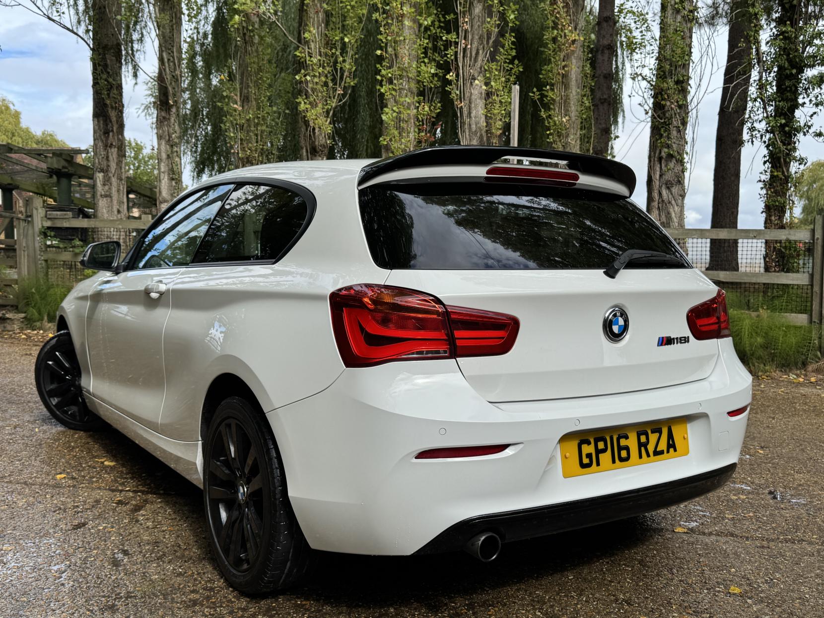BMW 1 Series 1.5 118i Sport Hatchback 3dr Petrol Manual Euro 6 (s/s) (136 ps)