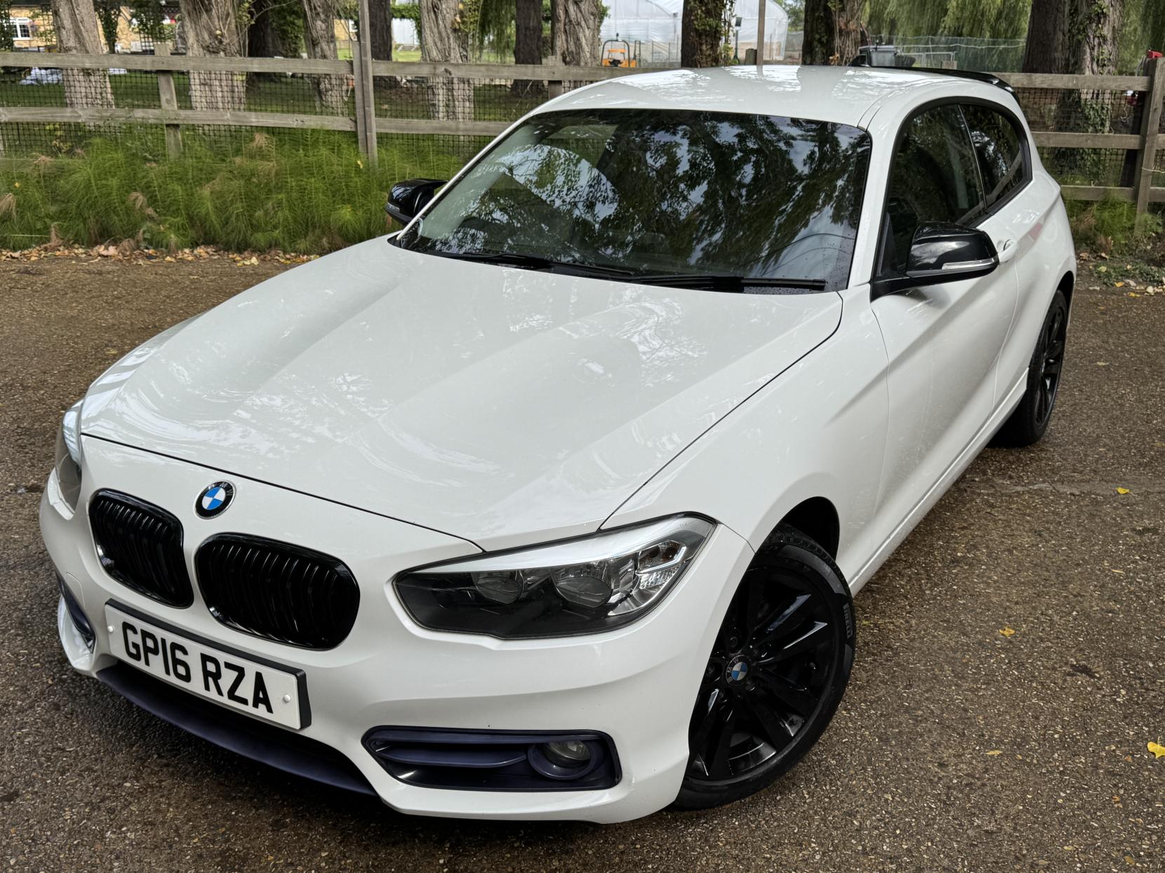 BMW 1 Series 1.5 118i Sport Hatchback 3dr Petrol Manual Euro 6 (s/s) (136 ps)
