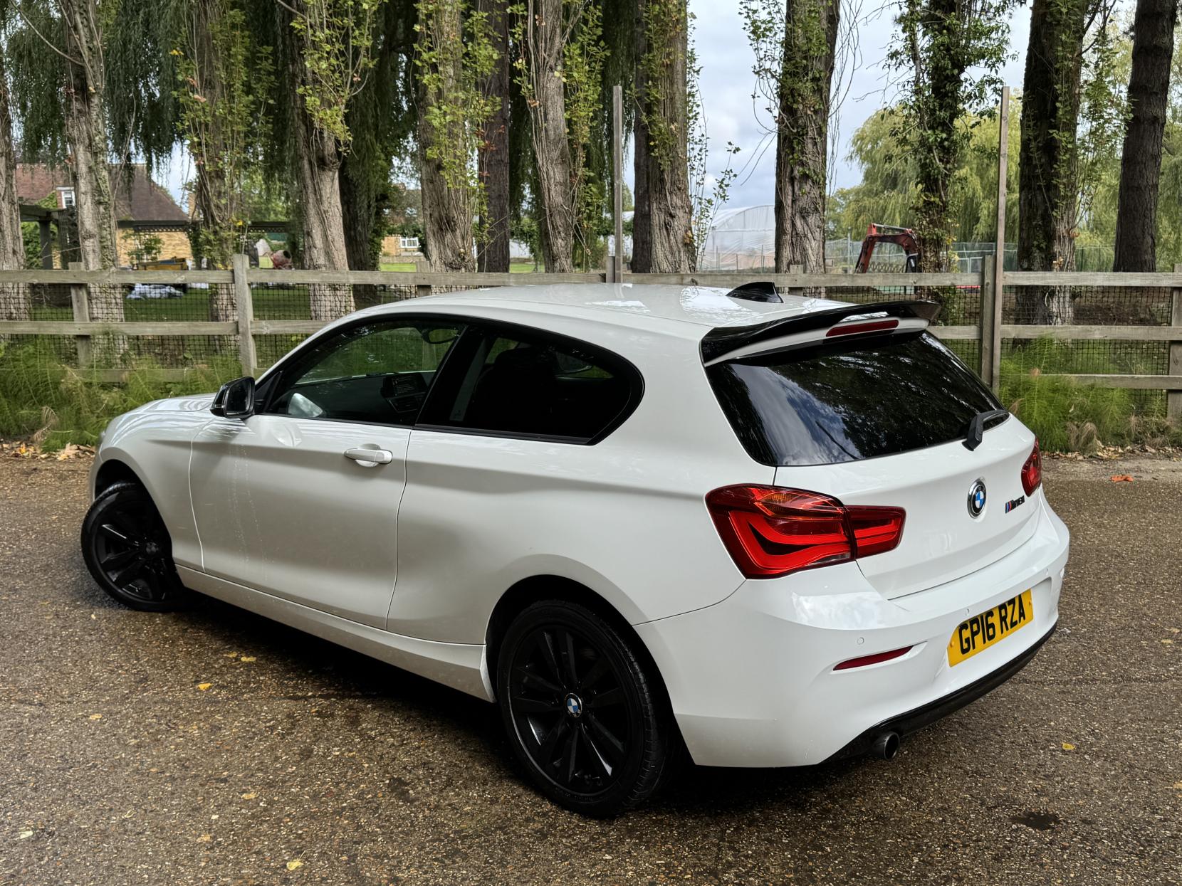 BMW 1 Series 1.5 118i Sport Hatchback 3dr Petrol Manual Euro 6 (s/s) (136 ps)