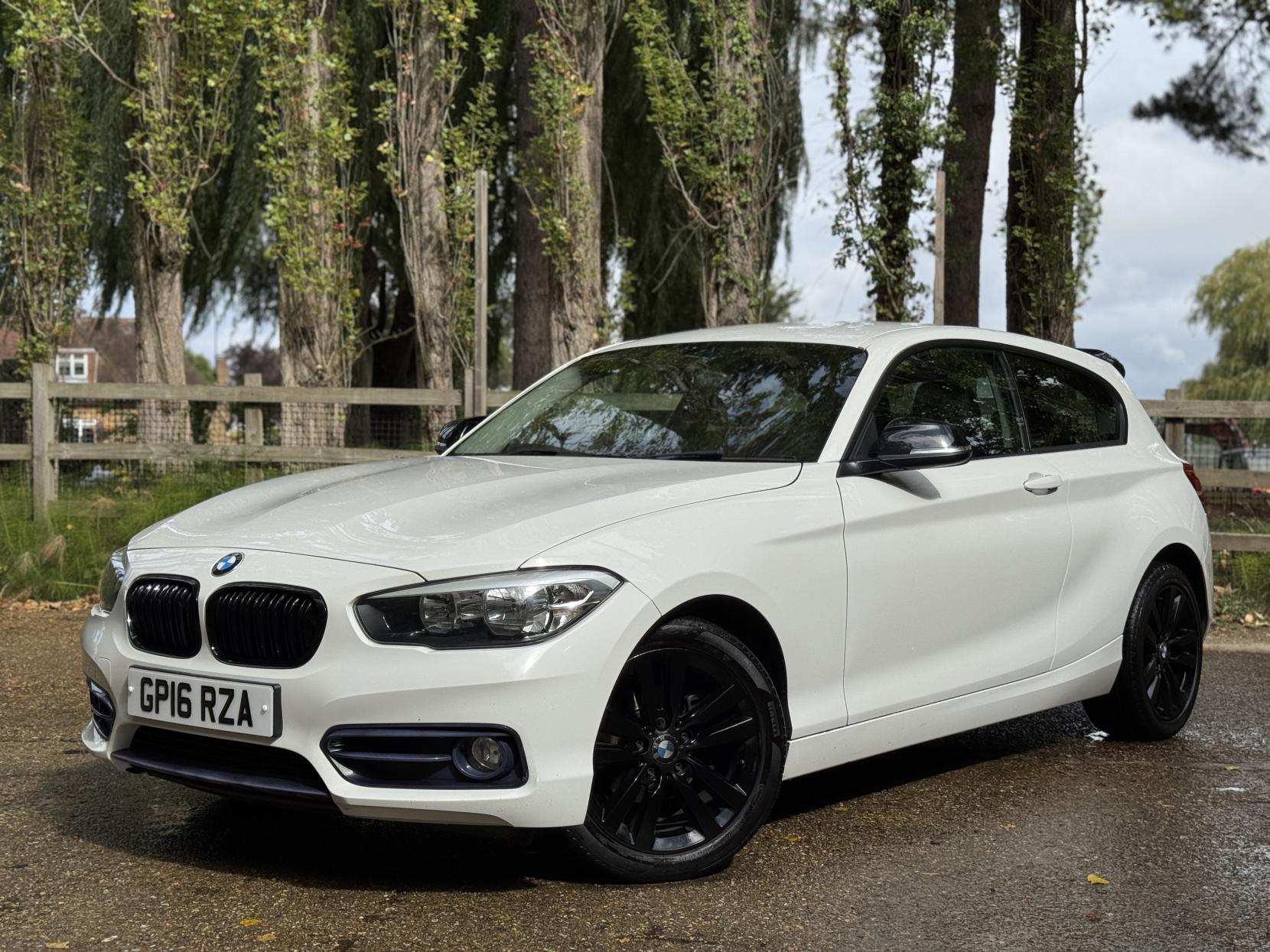 BMW 1 Series 1.5 118i Sport Hatchback 3dr Petrol Manual Euro 6 (s/s) (136 ps)