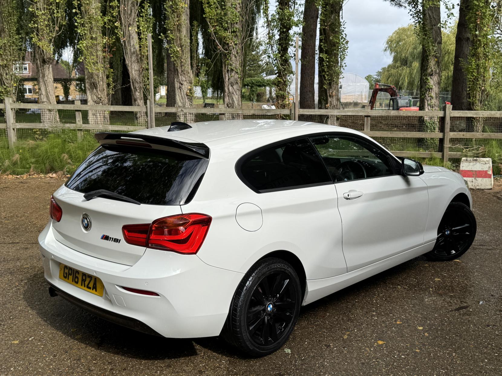 BMW 1 Series 1.5 118i Sport Hatchback 3dr Petrol Manual Euro 6 (s/s) (136 ps)