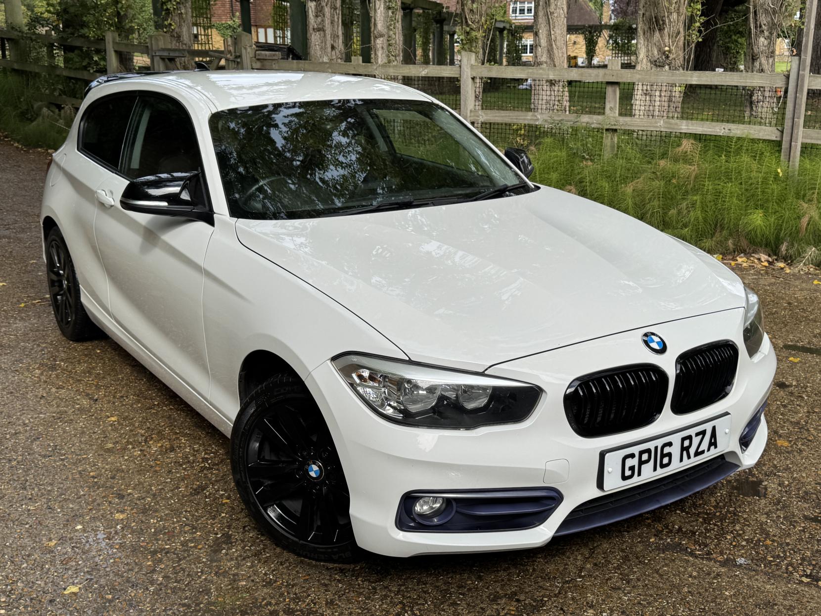 BMW 1 Series 1.5 118i Sport Hatchback 3dr Petrol Manual Euro 6 (s/s) (136 ps)