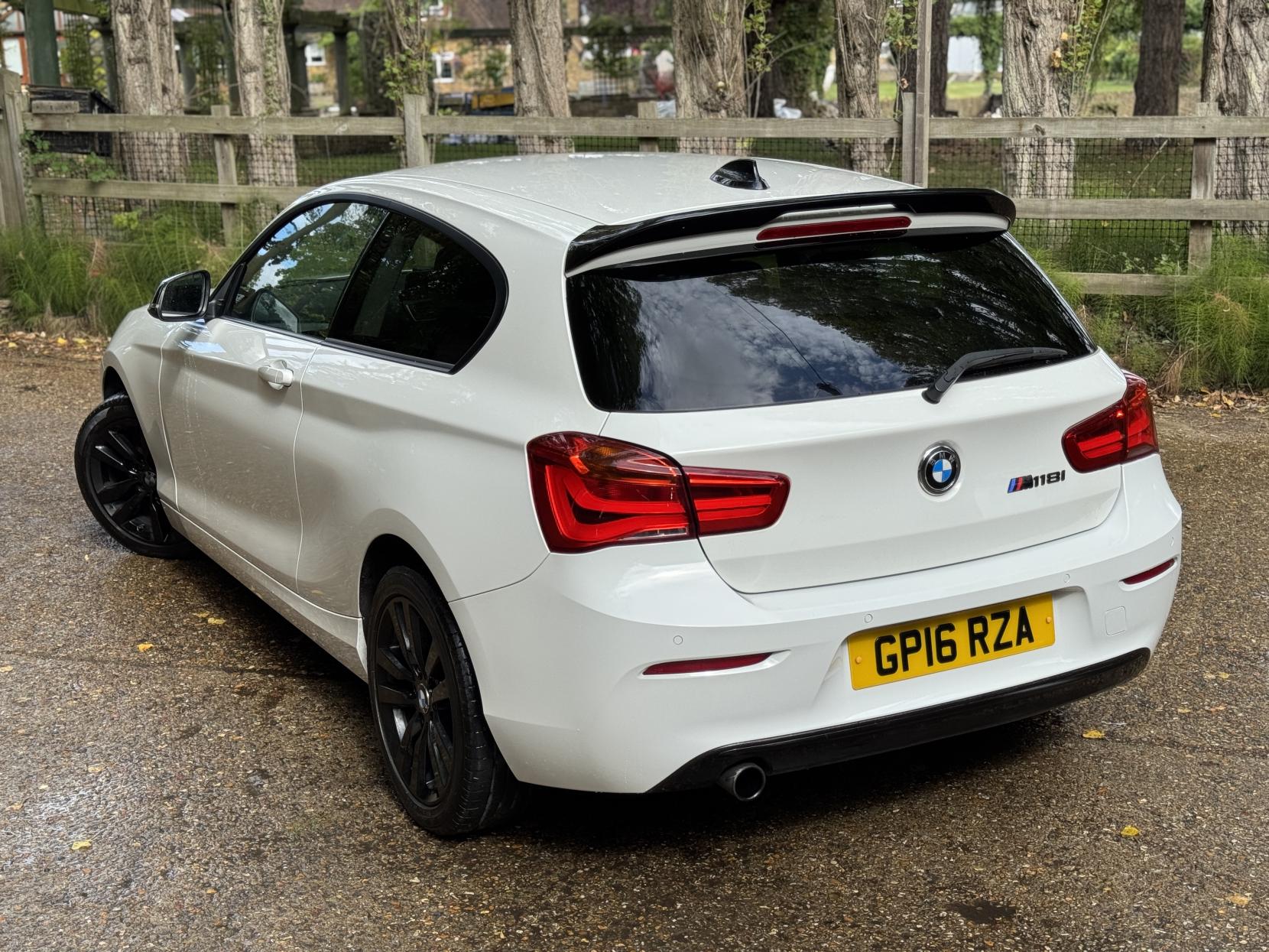 BMW 1 Series 1.5 118i Sport Hatchback 3dr Petrol Manual Euro 6 (s/s) (136 ps)