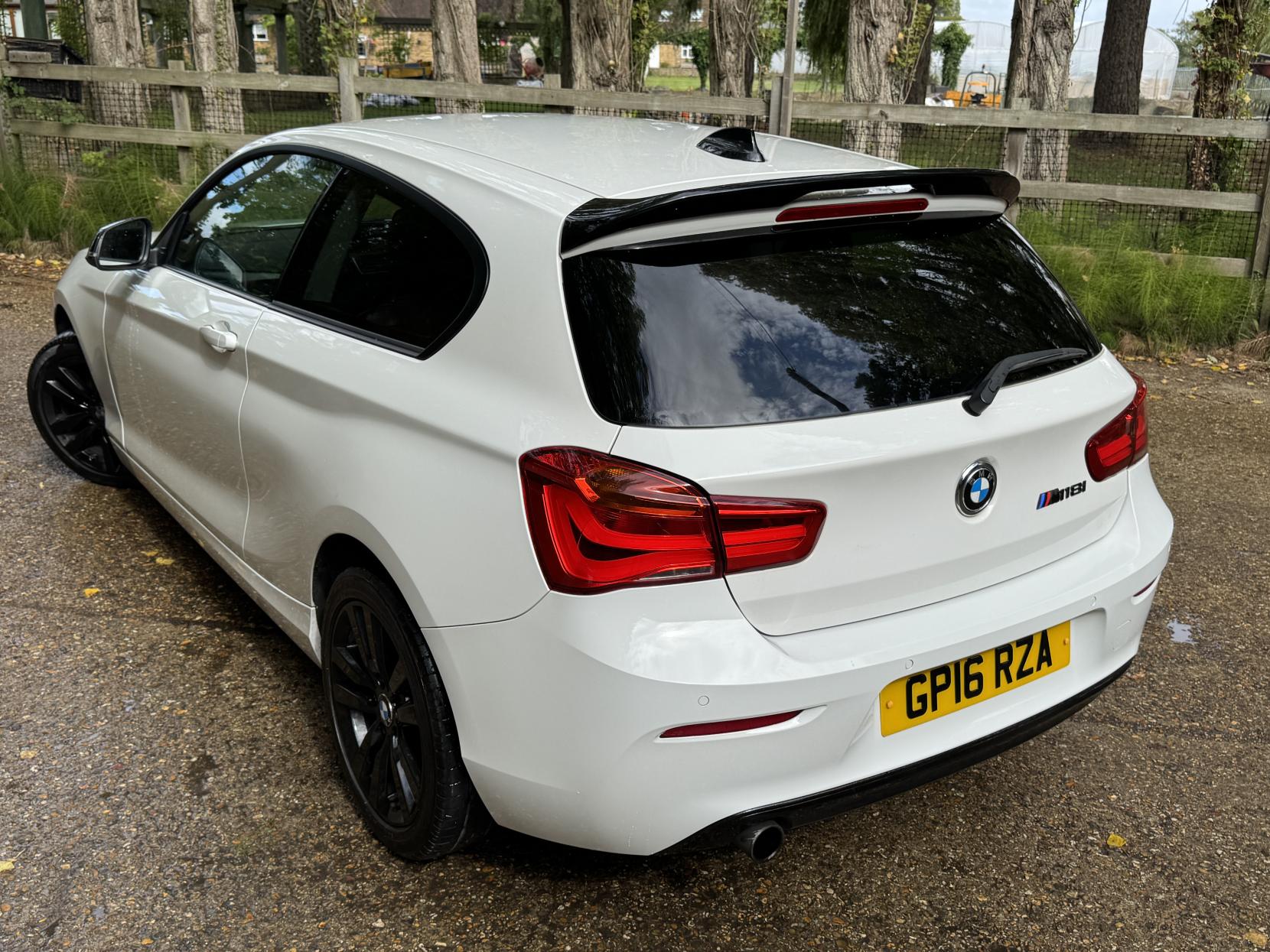 BMW 1 Series 1.5 118i Sport Hatchback 3dr Petrol Manual Euro 6 (s/s) (136 ps)