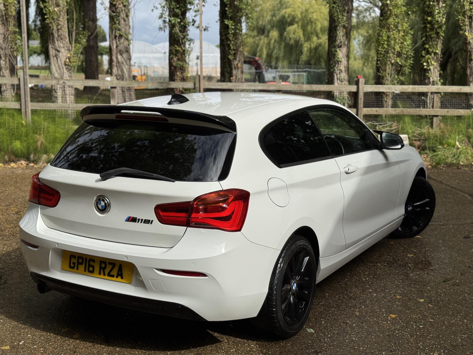 BMW 1 Series 1.5 118i Sport Hatchback 3dr Petrol Manual Euro 6 (s/s) (136 ps)