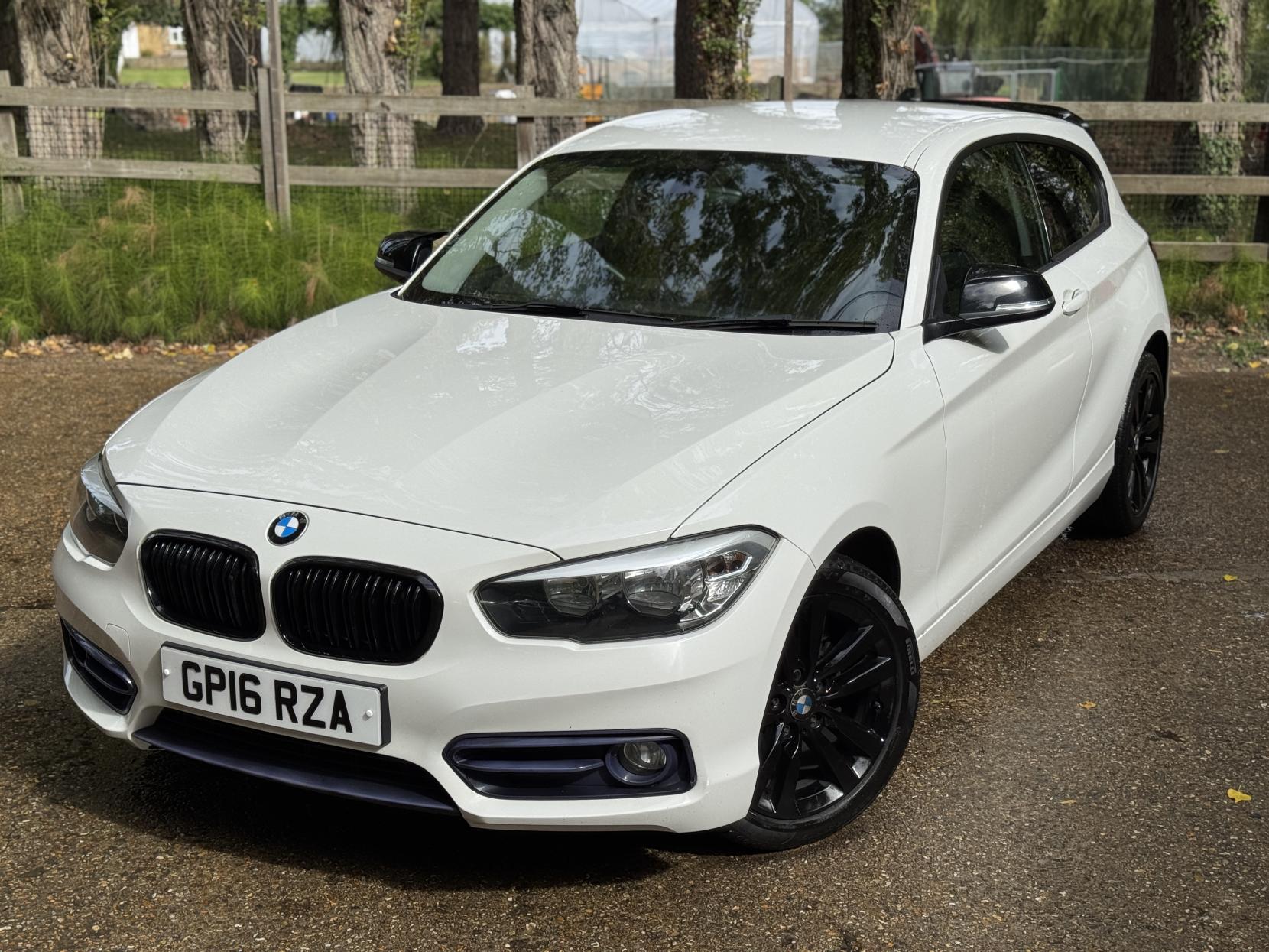 BMW 1 Series 1.5 118i Sport Hatchback 3dr Petrol Manual Euro 6 (s/s) (136 ps)