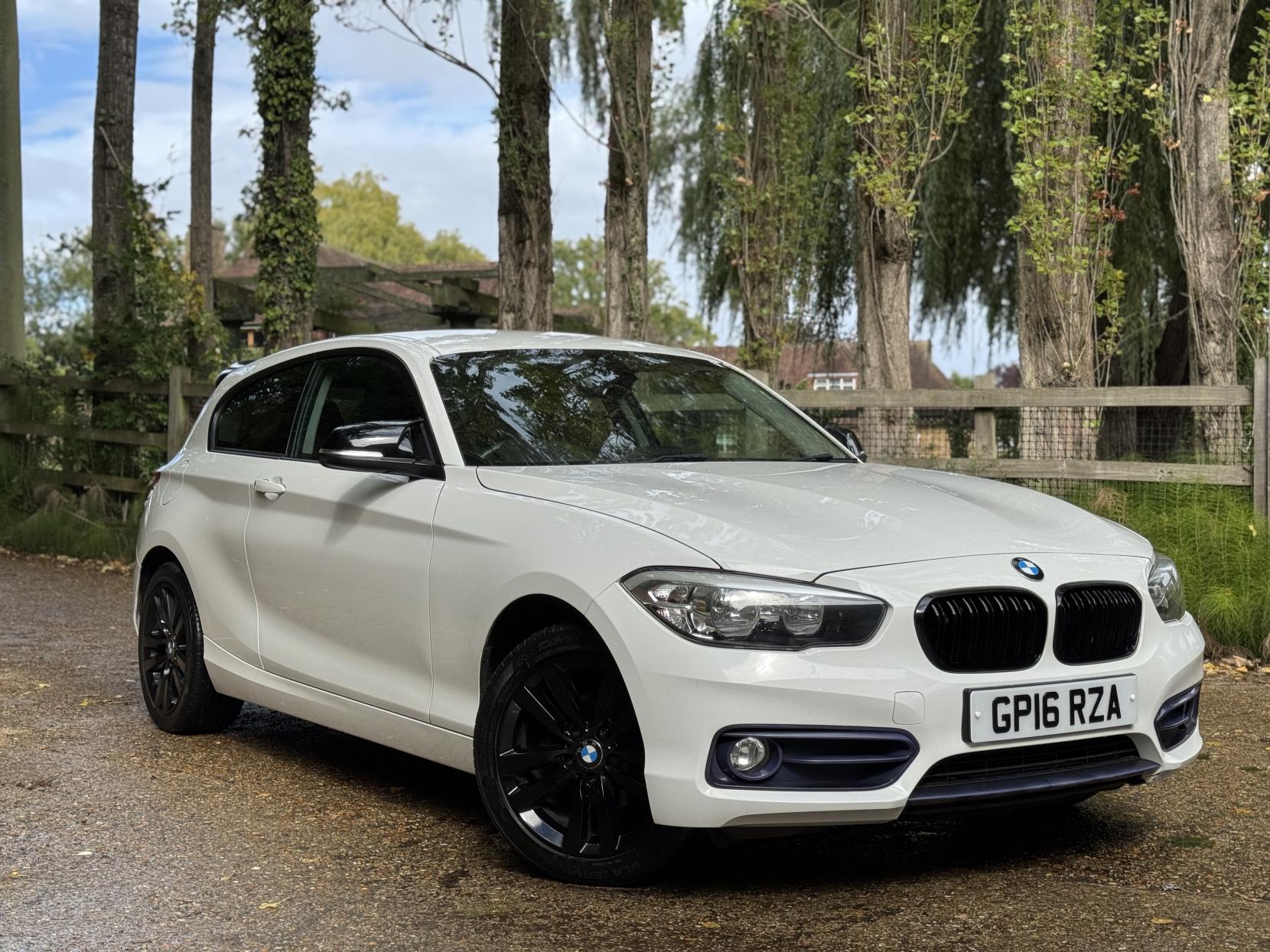 BMW 1 Series 1.5 118i Sport Hatchback 3dr Petrol Manual Euro 6 (s/s) (136 ps)