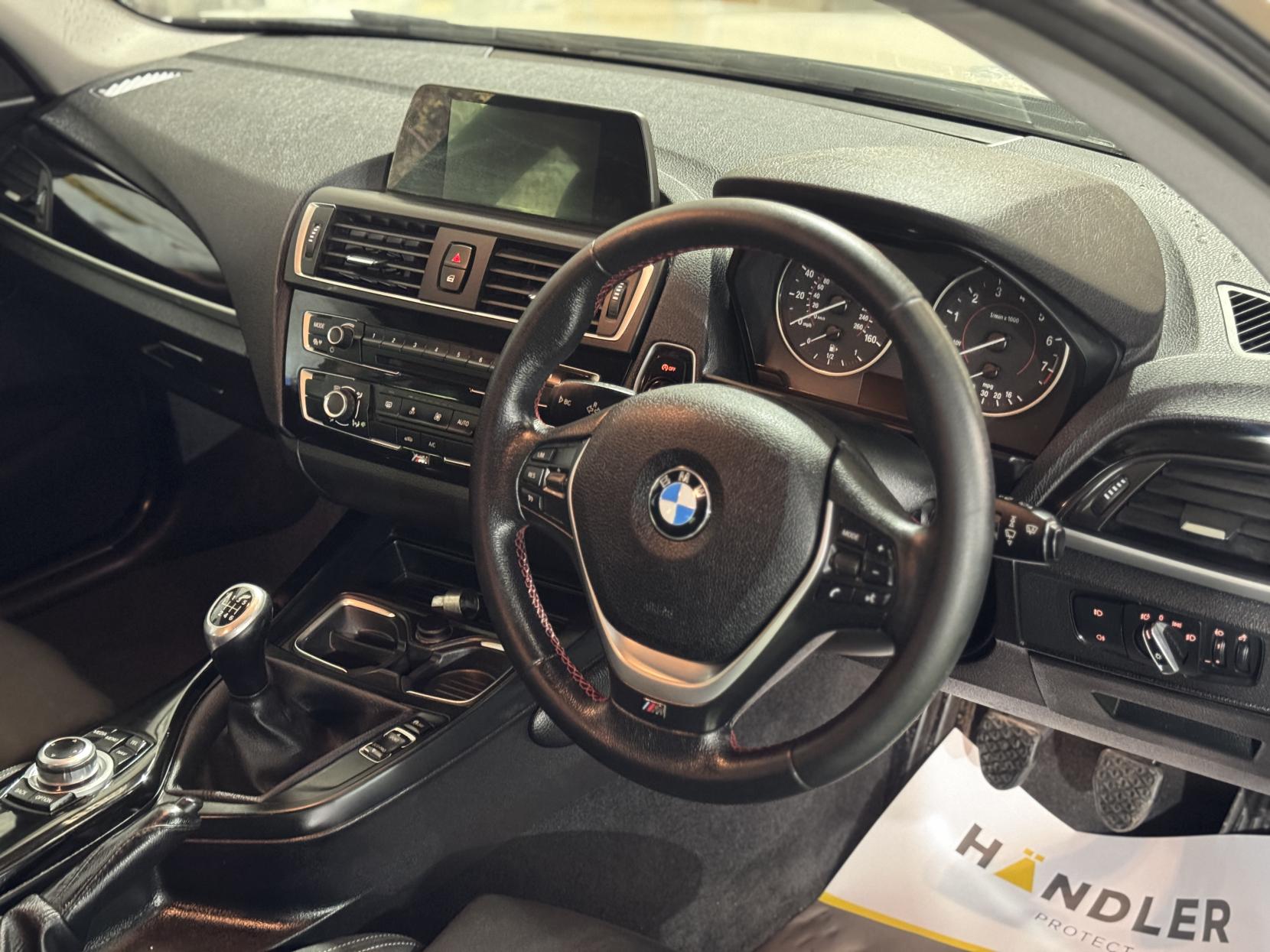 BMW 1 Series 1.5 118i Sport Hatchback 3dr Petrol Manual Euro 6 (s/s) (136 ps)