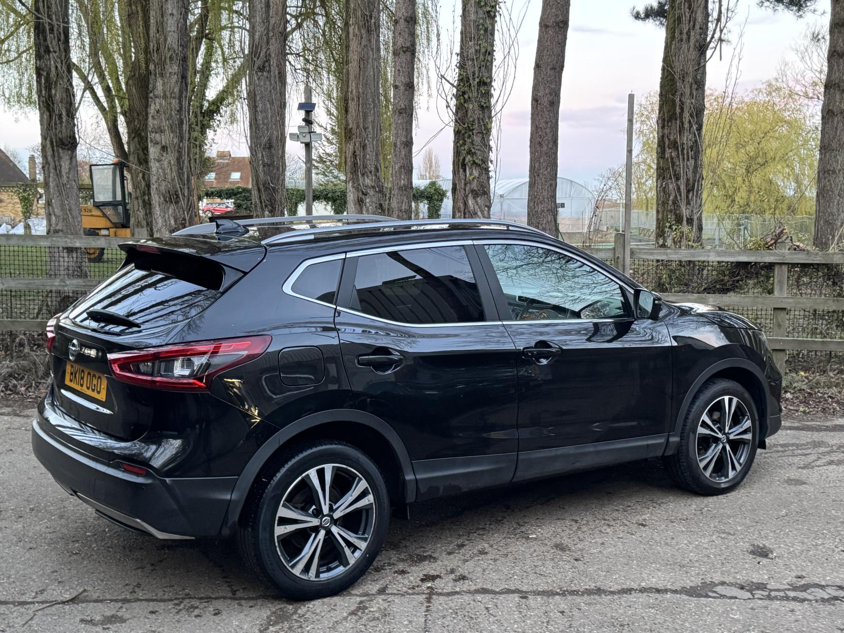 Nissan Qashqai 1.2 DIG-T N-Connecta SUV 5dr Petrol Manual Euro 6 (s/s) (115 ps)