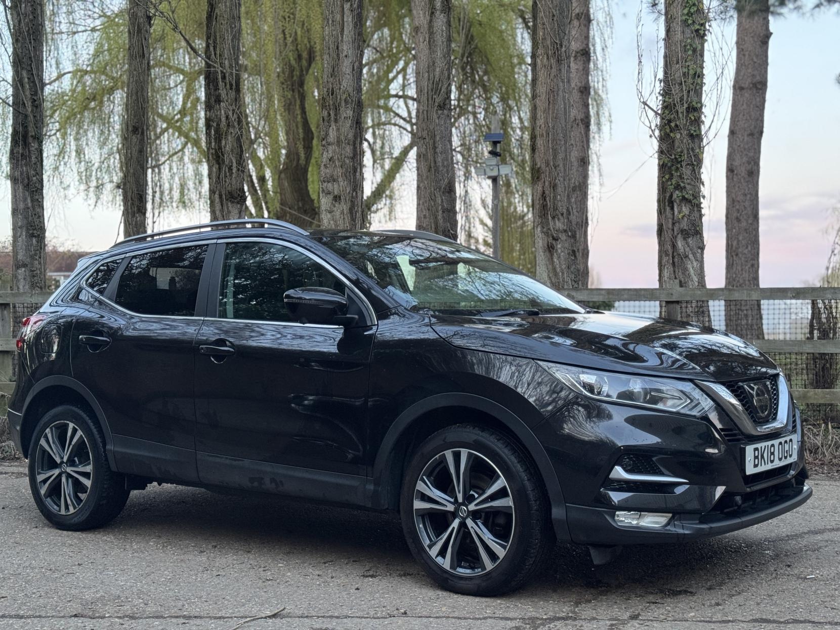 Nissan Qashqai 1.2 DIG-T N-Connecta SUV 5dr Petrol Manual Euro 6 (s/s) (115 ps)