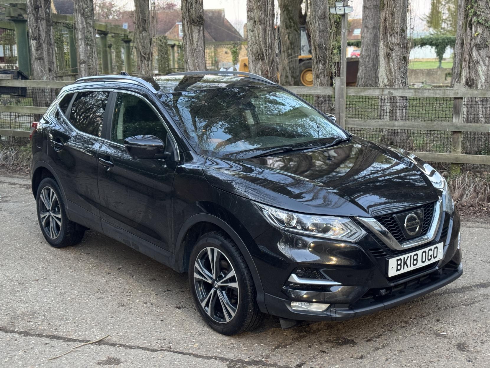 Nissan Qashqai 1.2 DIG-T N-Connecta SUV 5dr Petrol Manual Euro 6 (s/s) (115 ps)