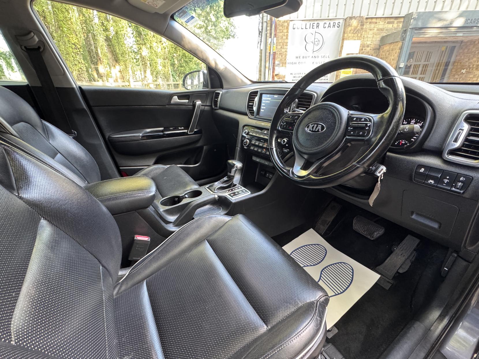Kia Sportage 2.0 CRDi KX-3 SUV 5dr Diesel Auto AWD Euro 6 (134 bhp)