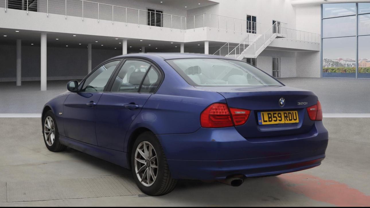 BMW 3 Series 2.0 320i ES Saloon 4dr Petrol Manual Euro 5 (170 ps)