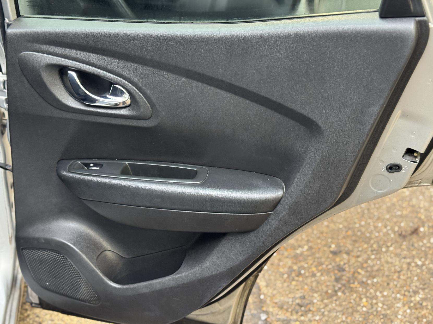 Renault Kadjar 1.5 dCi Dynamique S Nav SUV 5dr Diesel EDC Euro 6 (s/s) (110 ps)