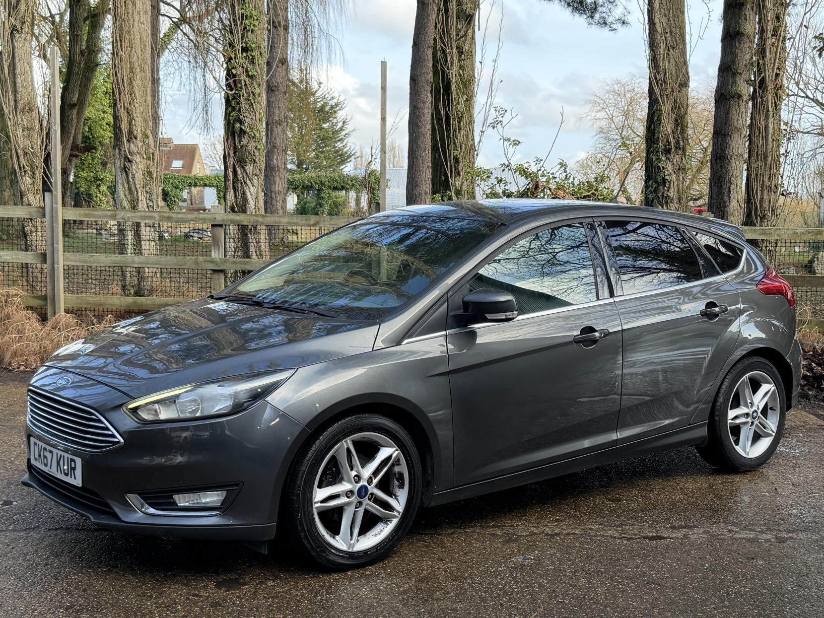 Ford Focus 1.0T EcoBoost Titanium Hatchback 5dr Petrol Manual Euro 6 (s/s) (125 ps)