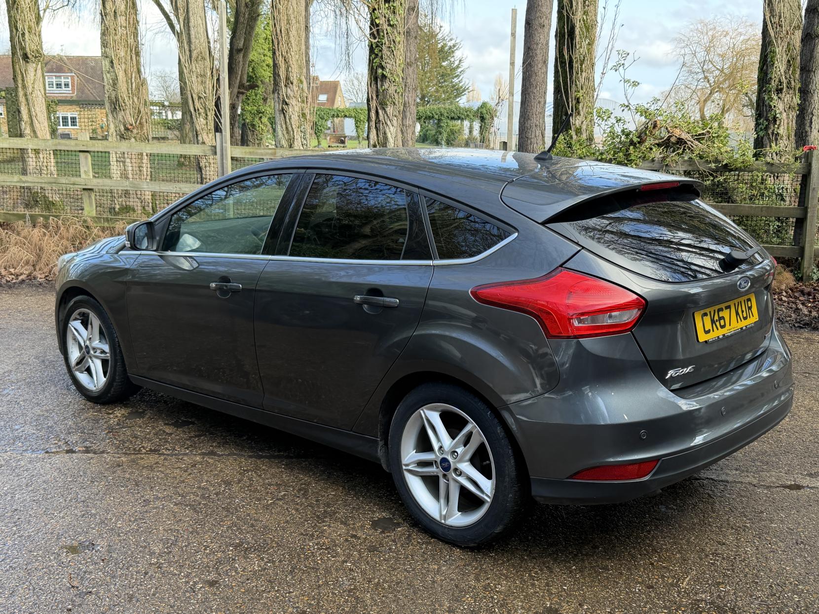 Ford Focus 1.0T EcoBoost Titanium Hatchback 5dr Petrol Manual Euro 6 (s/s) (125 ps)
