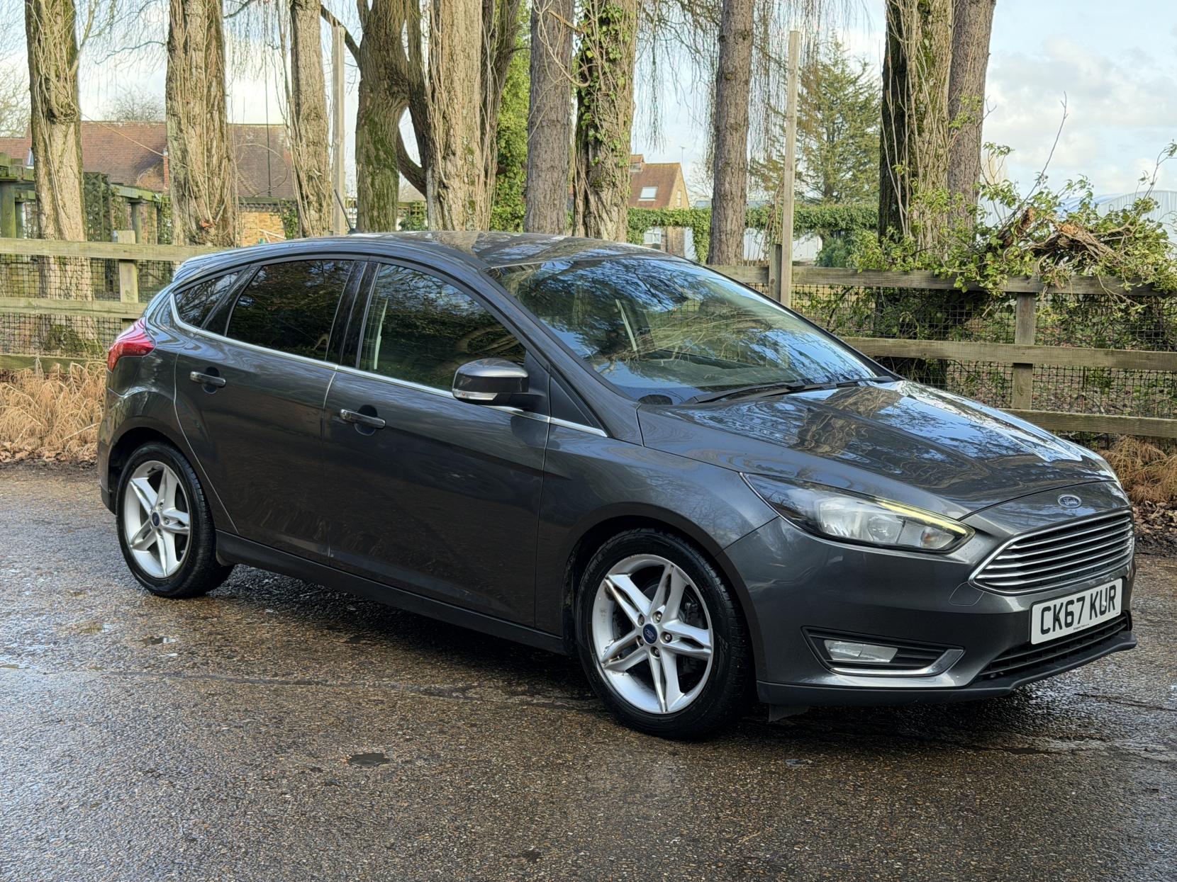 Ford Focus 1.0T EcoBoost Titanium Hatchback 5dr Petrol Manual Euro 6 (s/s) (125 ps)