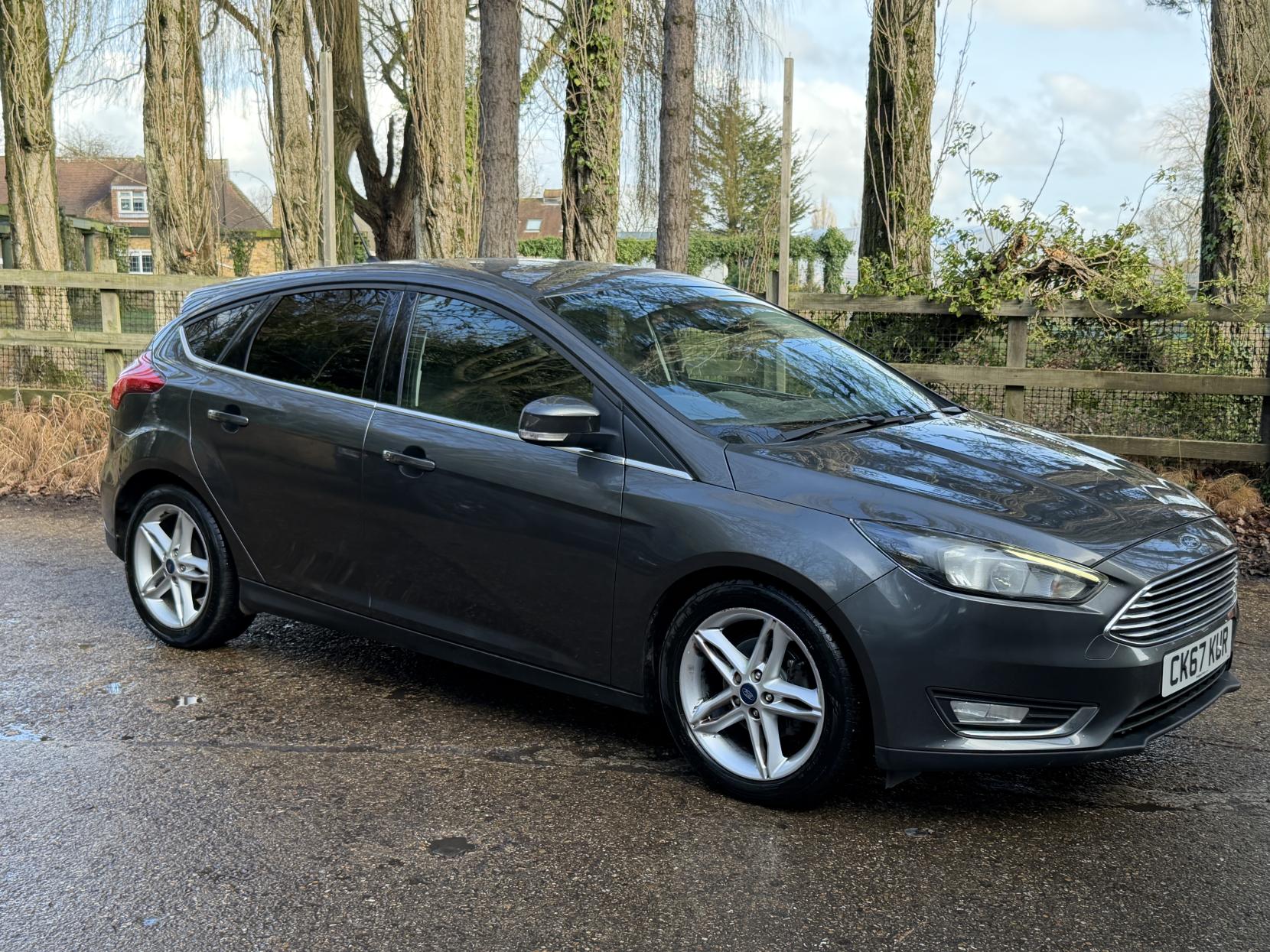 Ford Focus 1.0T EcoBoost Titanium Hatchback 5dr Petrol Manual Euro 6 (s/s) (125 ps)