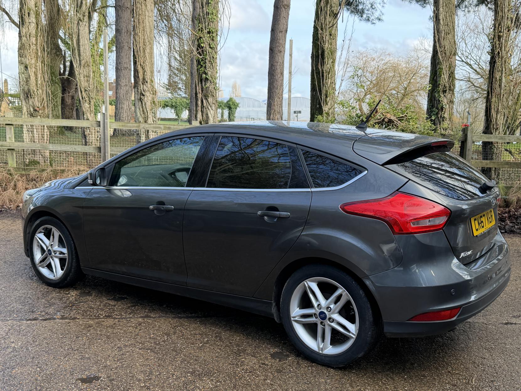 Ford Focus 1.0T EcoBoost Titanium Hatchback 5dr Petrol Manual Euro 6 (s/s) (125 ps)