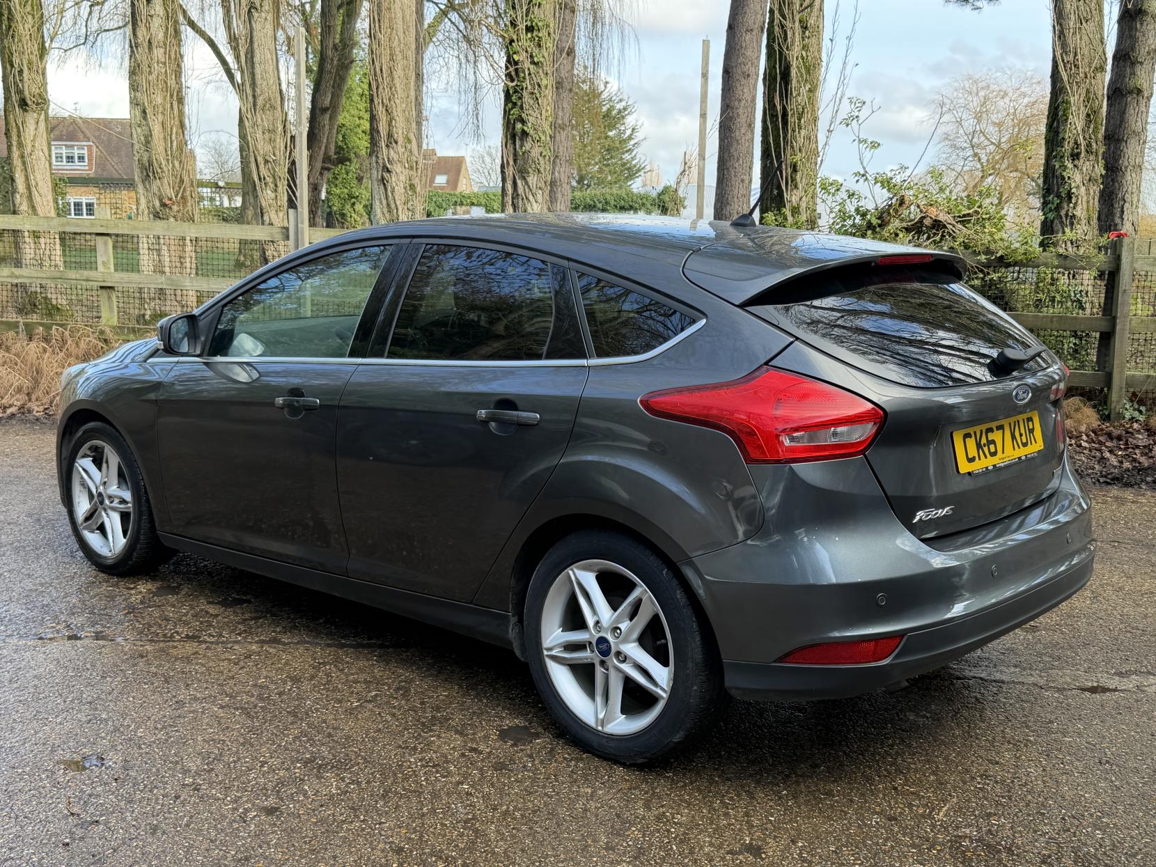 Ford Focus 1.0T EcoBoost Titanium Hatchback 5dr Petrol Manual Euro 6 (s/s) (125 ps)