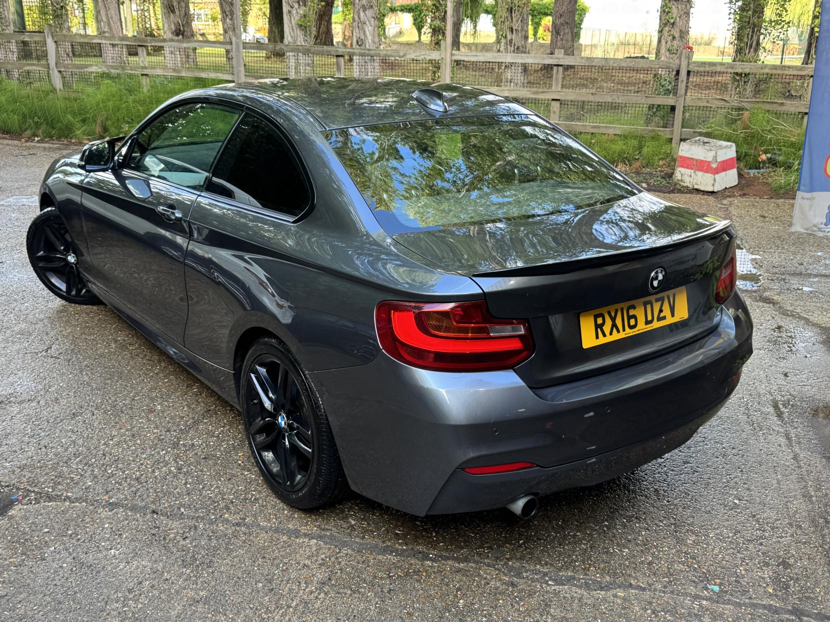 BMW 2 Series 1.5 218i M Sport Coupe 2dr Petrol Auto Euro 6 (s/s) (136 ps)