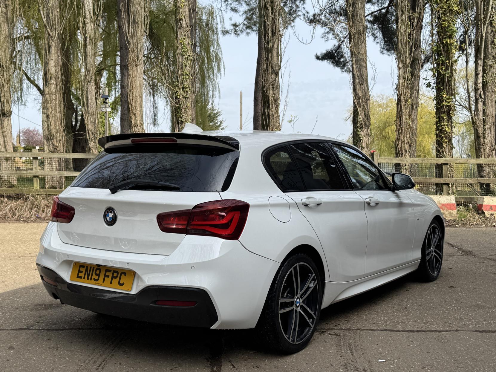 BMW 1 Series 1.5 118i GPF M Sport Shadow Edition Hatchback 5dr Petrol Manual Euro 6 (s/s) (136 ps)