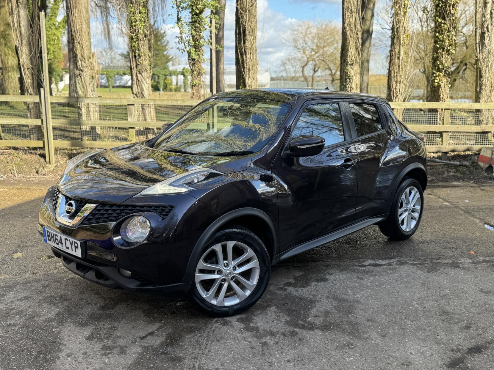 Nissan Juke 1.2 DIG-T Acenta Premium SUV 5dr Petrol Manual 6Spd Euro 5 (s/s) (115 ps)