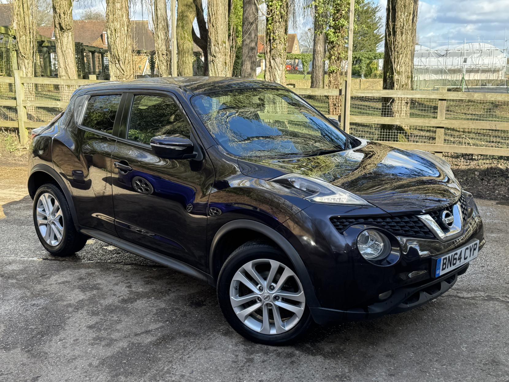 Nissan Juke 1.2 DIG-T Acenta Premium SUV 5dr Petrol Manual 6Spd Euro 5 (s/s) (115 ps)