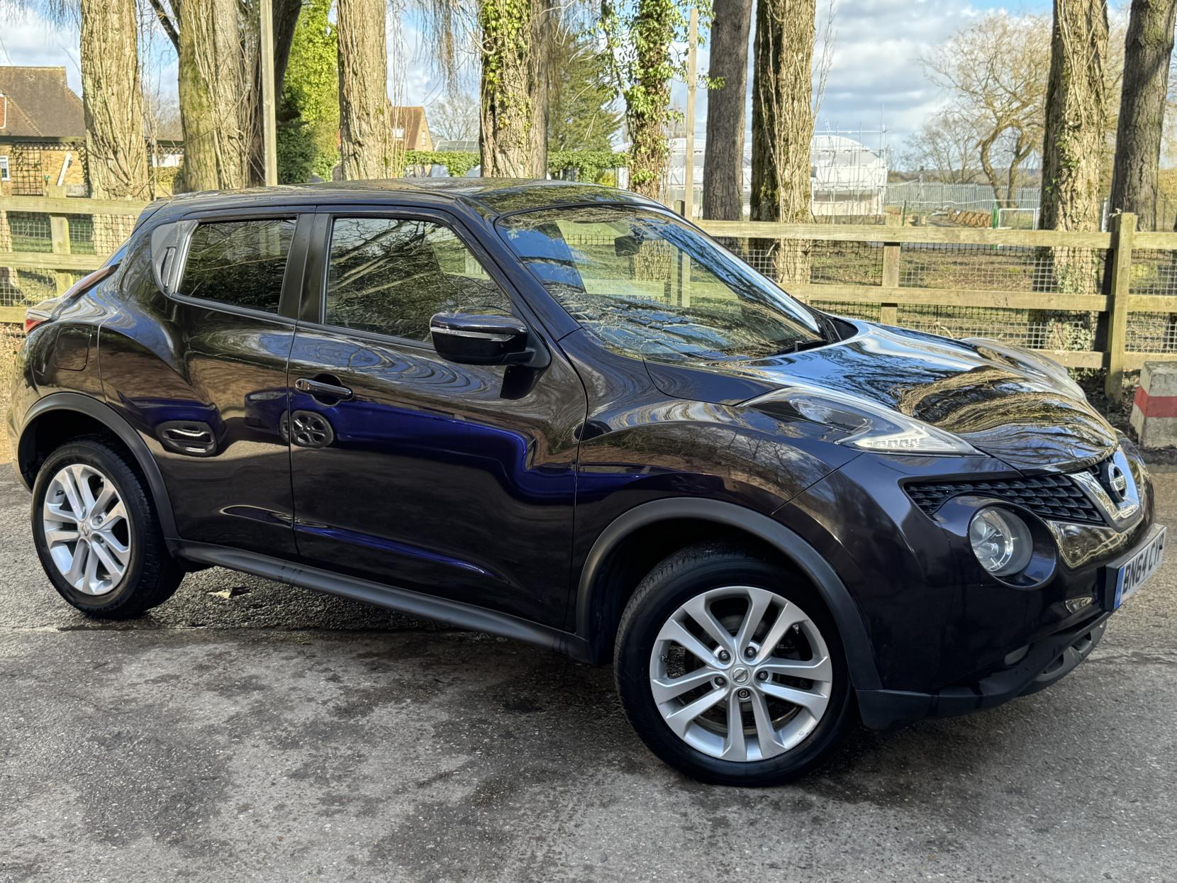 Nissan Juke 1.2 DIG-T Acenta Premium SUV 5dr Petrol Manual 6Spd Euro 5 (s/s) (115 ps)