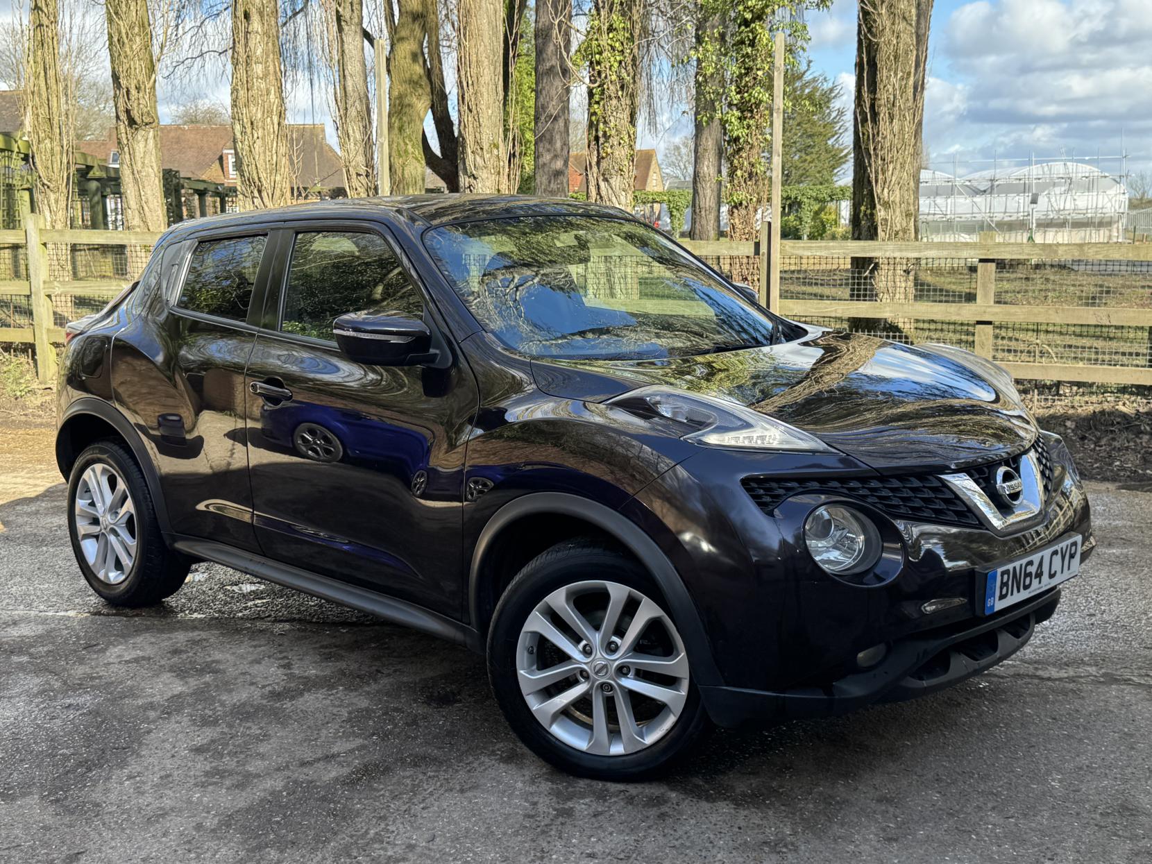 Nissan Juke 1.2 DIG-T Acenta Premium SUV 5dr Petrol Manual 6Spd Euro 5 (s/s) (115 ps)