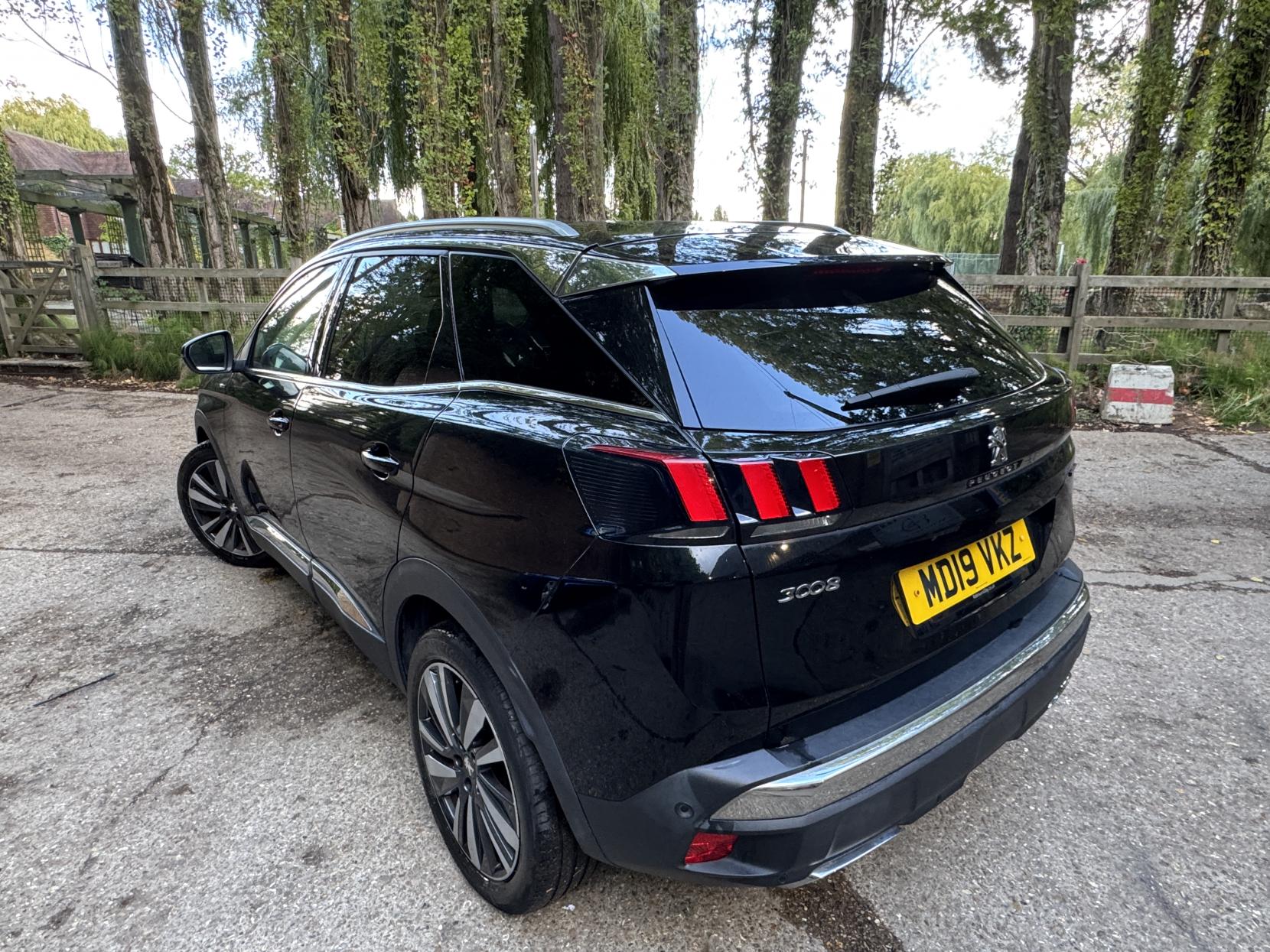 Peugeot 3008 1.2 PureTech GT Line SUV 5dr Petrol Manual Euro 6 (s/s) (130 ps)