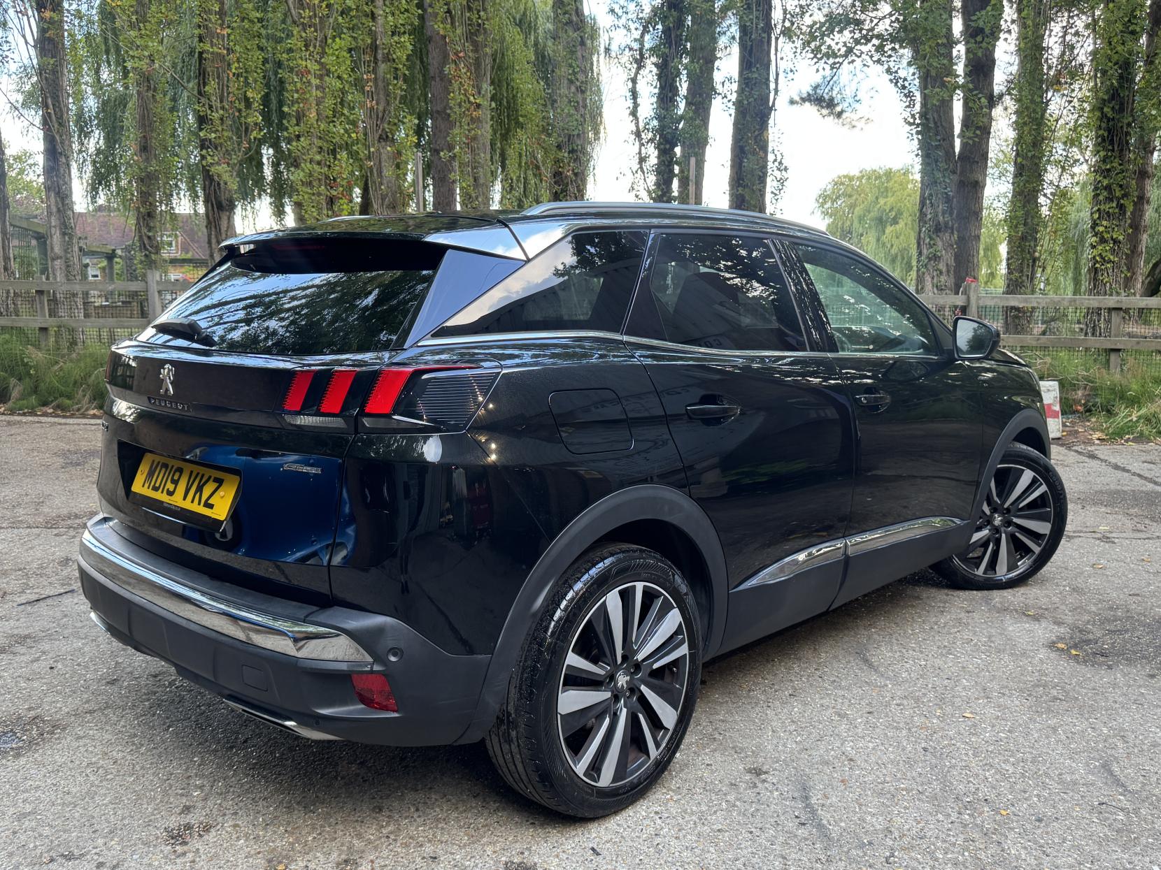 Peugeot 3008 1.2 PureTech GT Line SUV 5dr Petrol Manual Euro 6 (s/s) (130 ps)