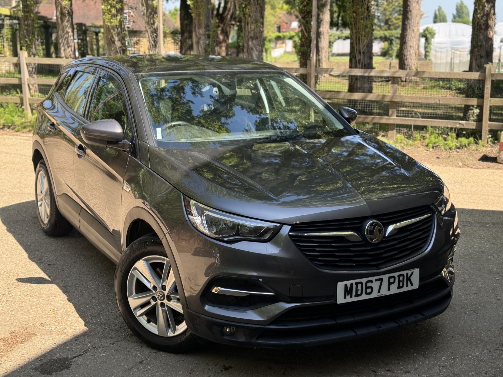 Vauxhall Grandland X 1.2 Turbo SE SUV 5dr Petrol Manual Euro 6 (s/s) (130 ps)