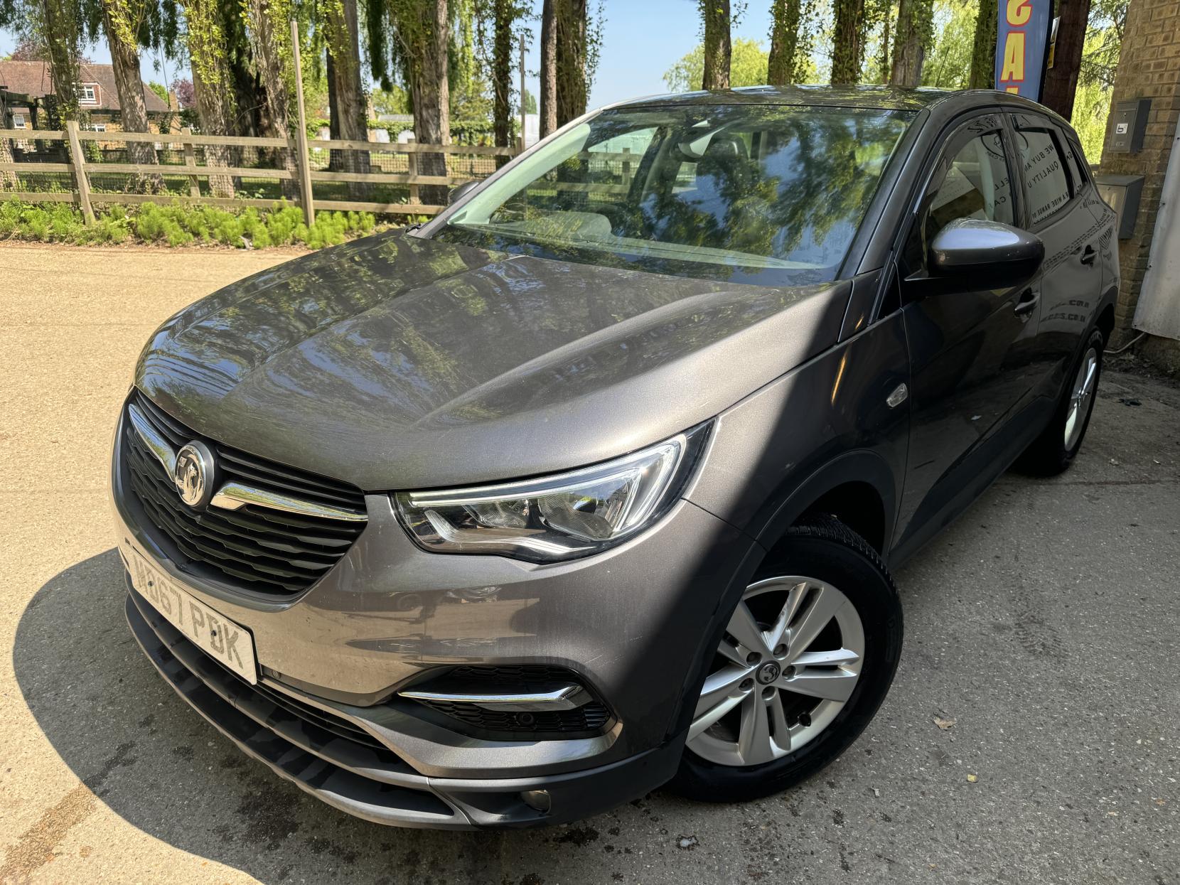 Vauxhall Grandland X 1.2 Turbo SE SUV 5dr Petrol Manual Euro 6 (s/s) (130 ps)